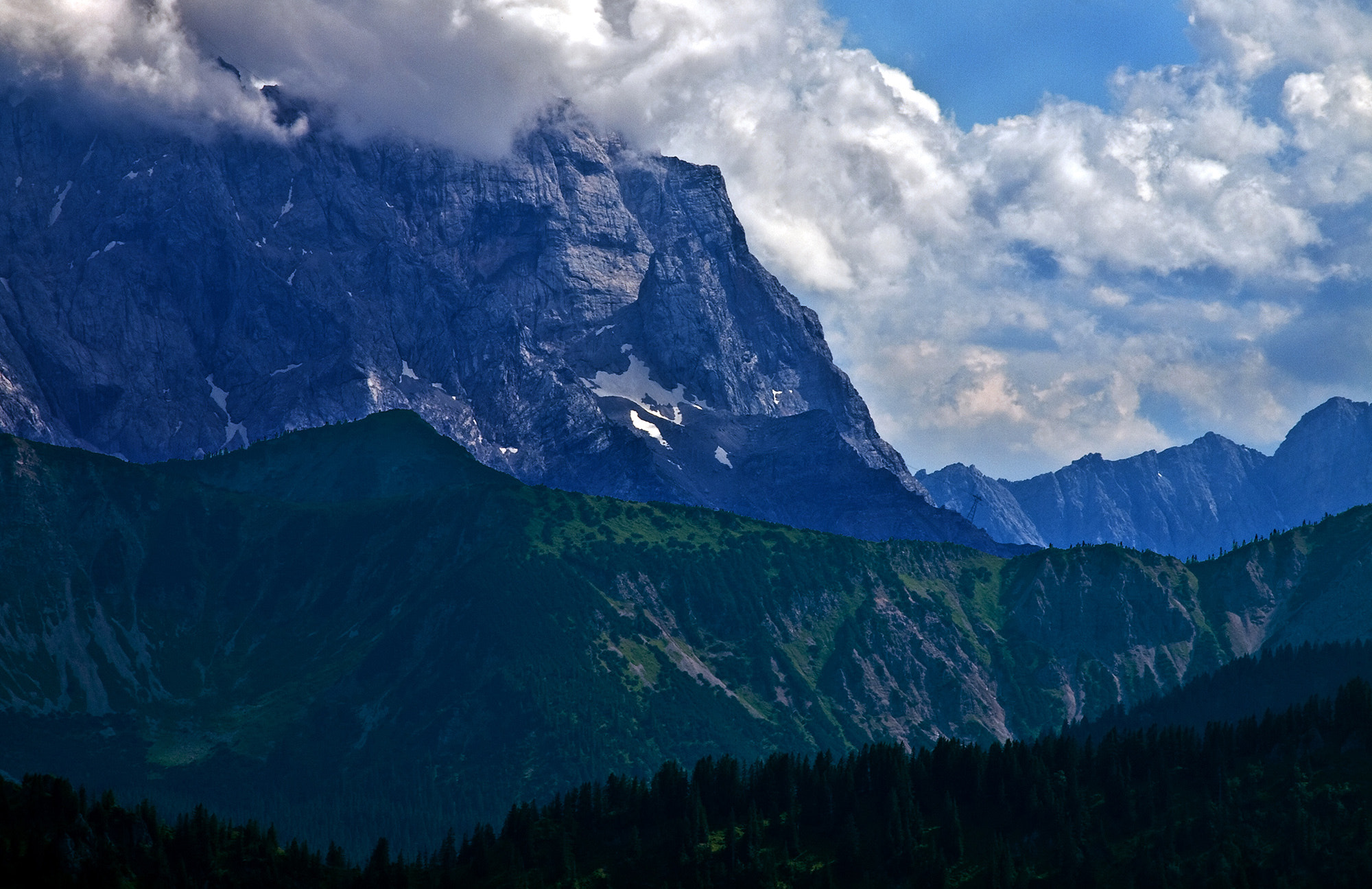 Olympus E-620 (EVOLT E-620) sample photo. Mountains in clouds photography