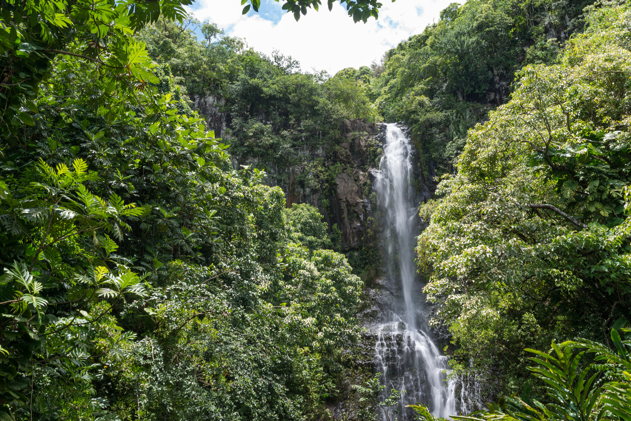 Nikon D800E + Nikon AF-S Nikkor 28mm F1.8G sample photo. Waterfall photography