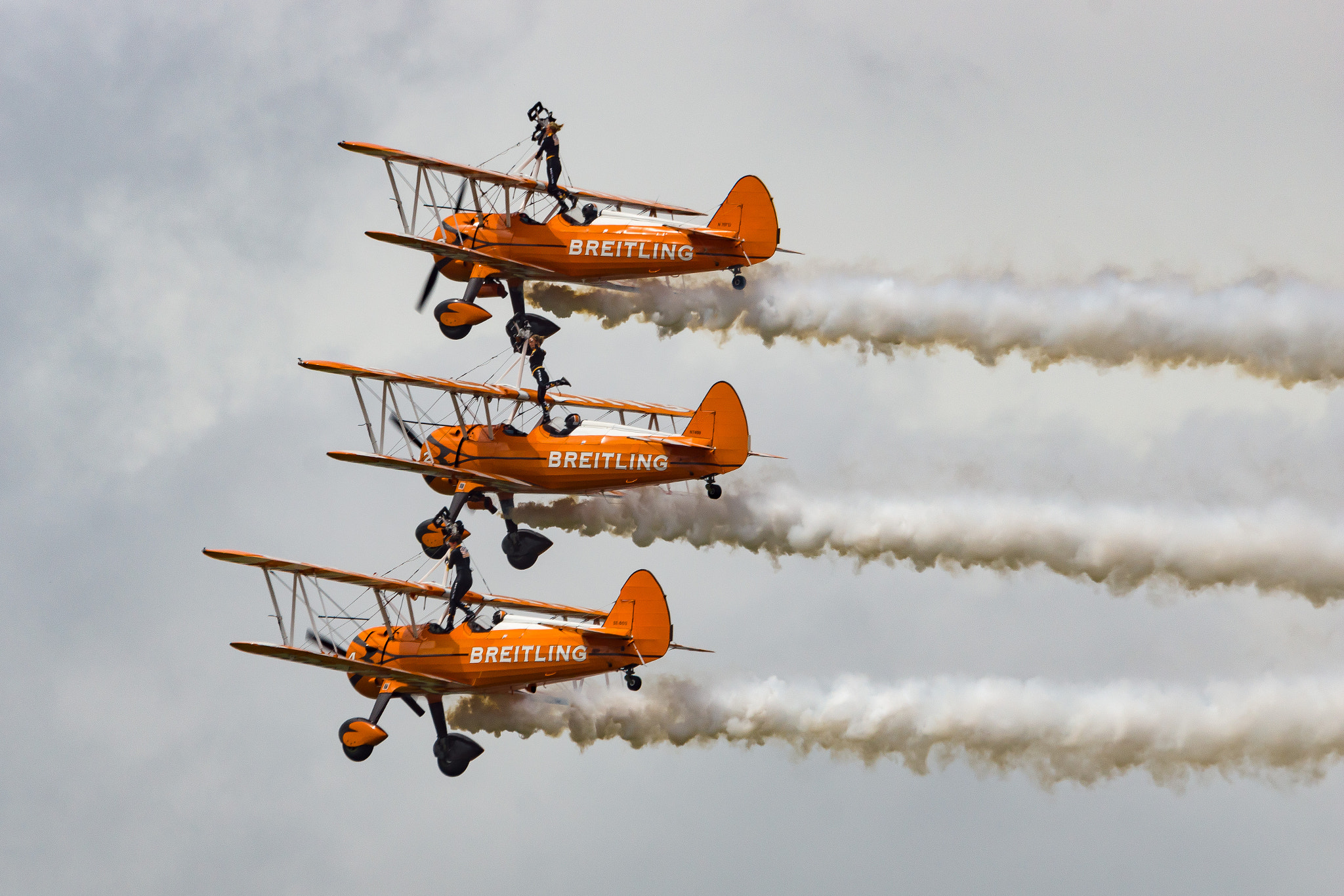 Sony SLT-A65 (SLT-A65V) + Sony 70-400mm F4-5.6 G SSM sample photo. Wing walkers photography