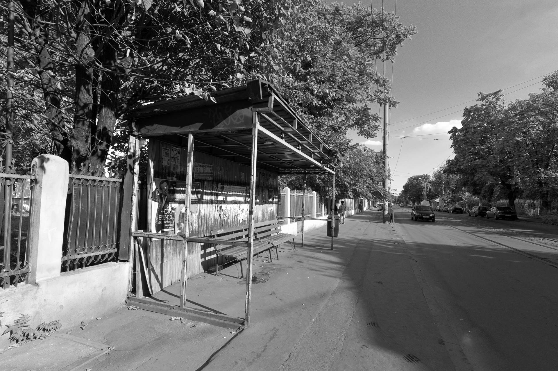 Nikon AF-S Nikkor 18-35mm F3.5-4.5G ED sample photo. Abandoned tram stop photography