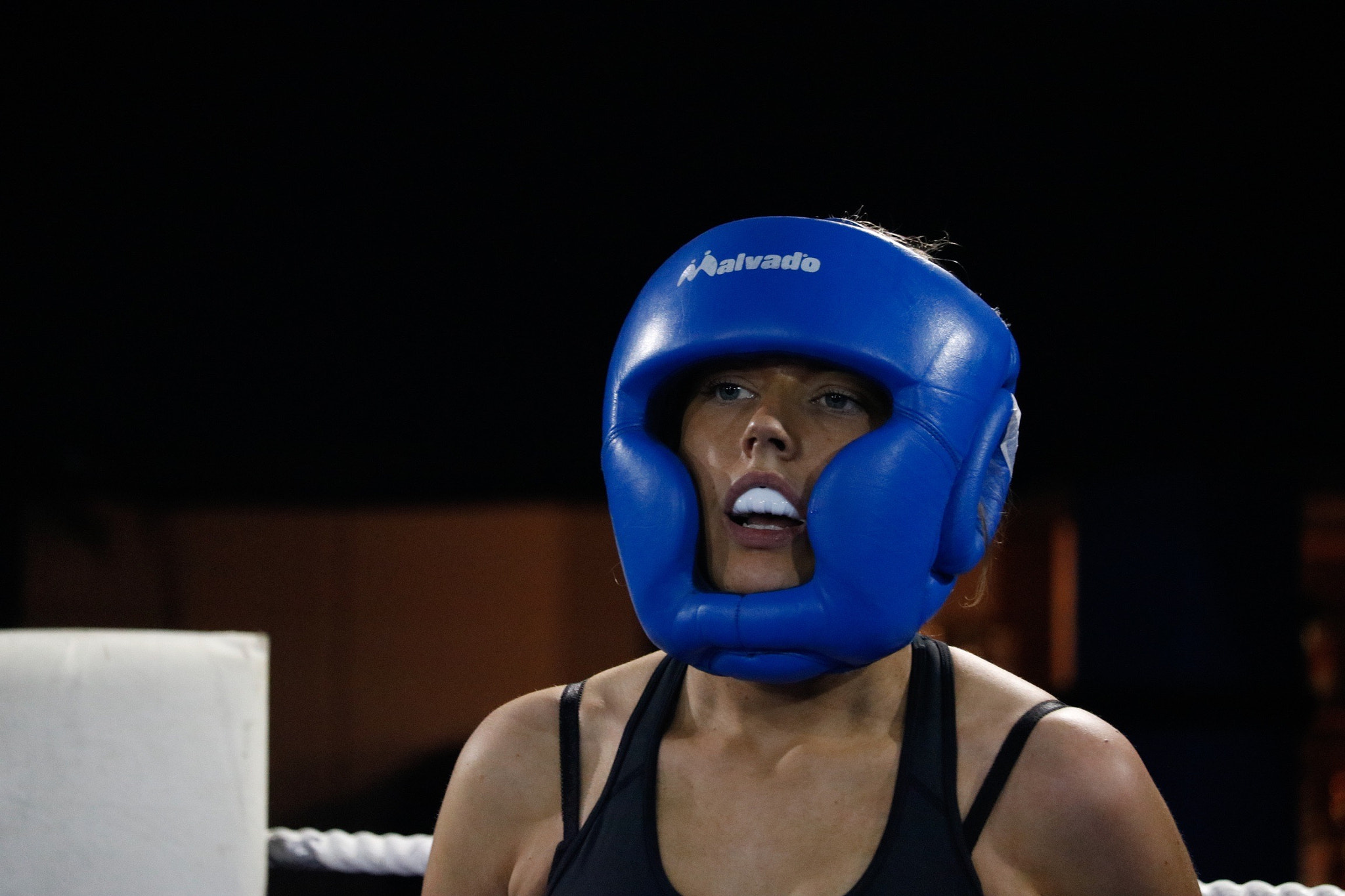 Canon EF-S 55-250mm F4-5.6 IS STM sample photo. Boxing photography