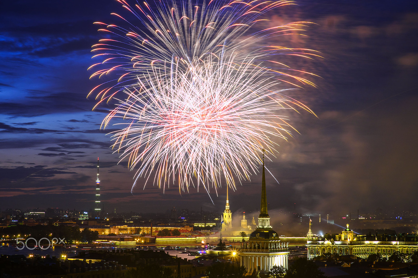 Fujifilm X-E2 + Fujifilm XC 50-230mm F4.5-6.7 OIS sample photo. Salute in honor of the navy day in saint-petersburg. photography