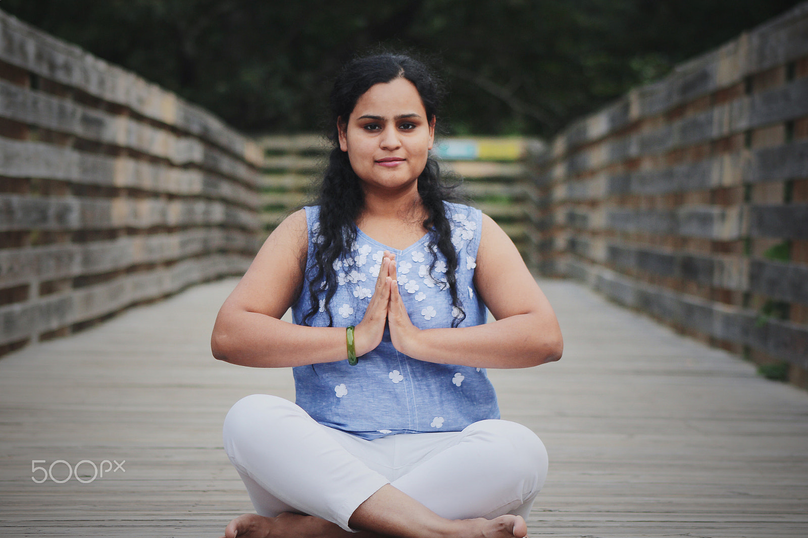 Canon EF75-300mm f/4-5.6 sample photo. Young woman doing yoga and meditation photography
