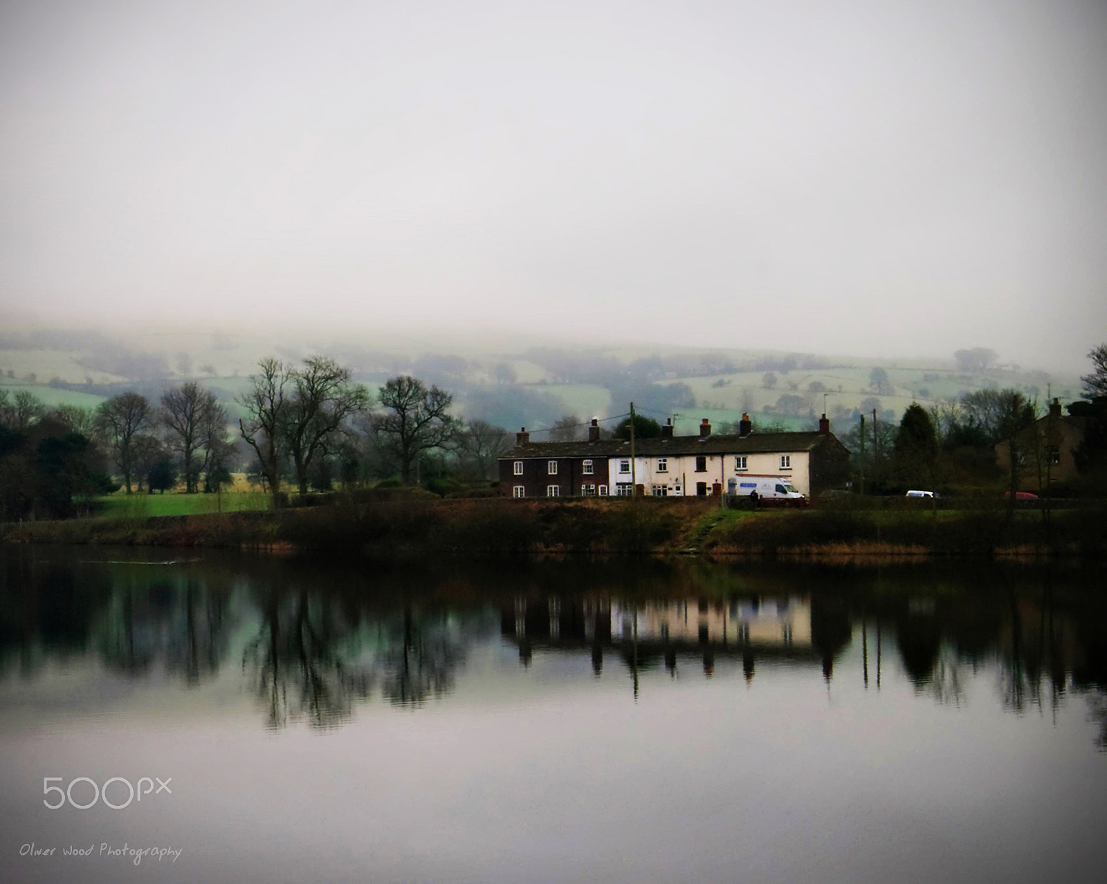 Sigma 10-20mm F4-5.6 EX DC HSM sample photo. Teggs nose cottages photography