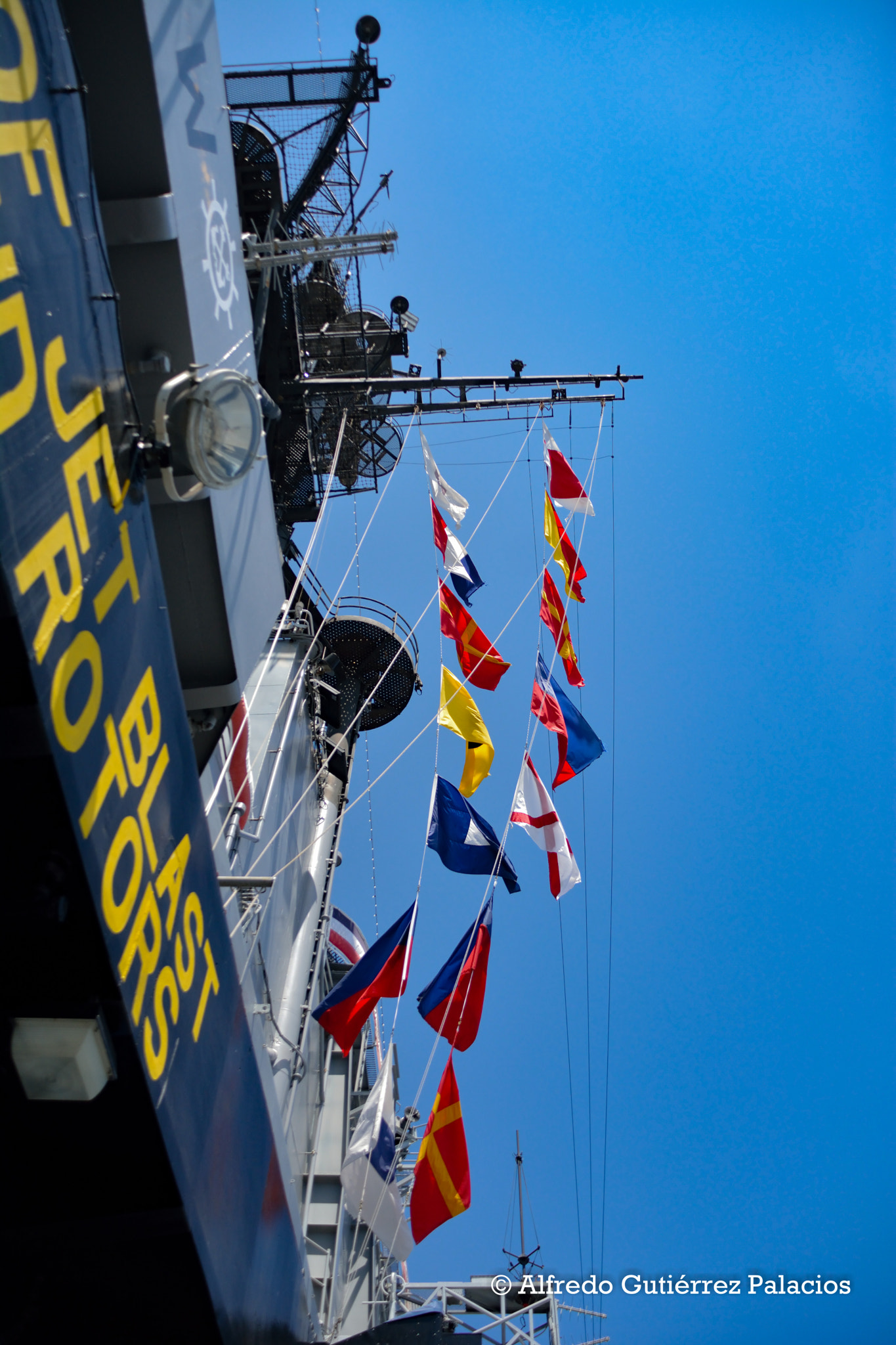 Sigma 18-200mm F3.5-6.3 DC OS HSM sample photo. Uss midway photography