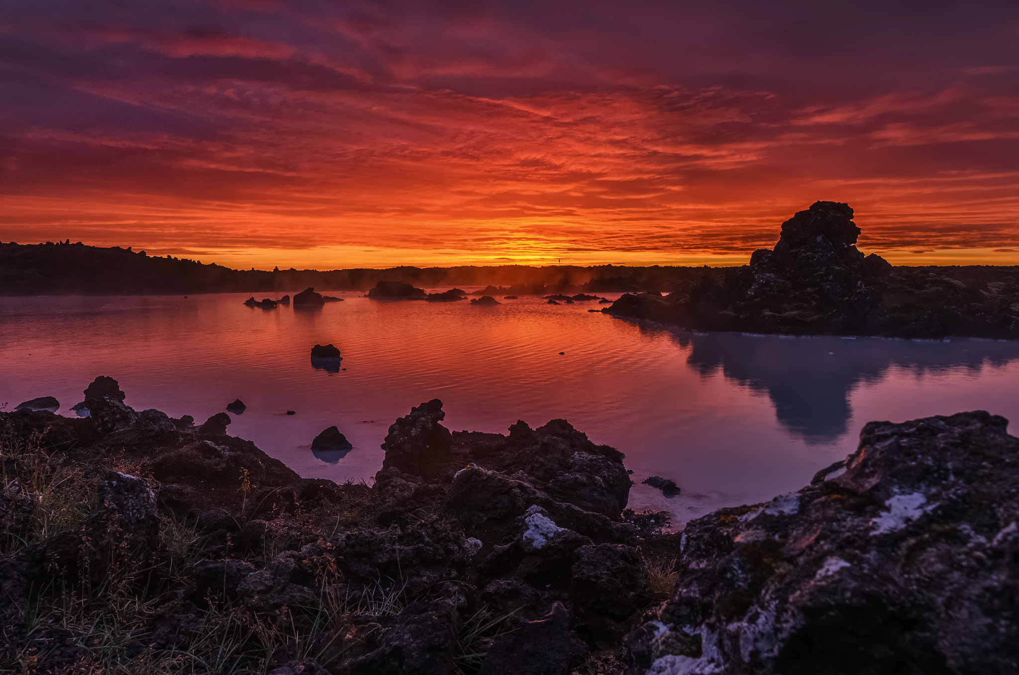 Nikon D5100 + Samyang 16mm F2 ED AS UMC CS sample photo. Bláa lónið reykjanes at midnight photography