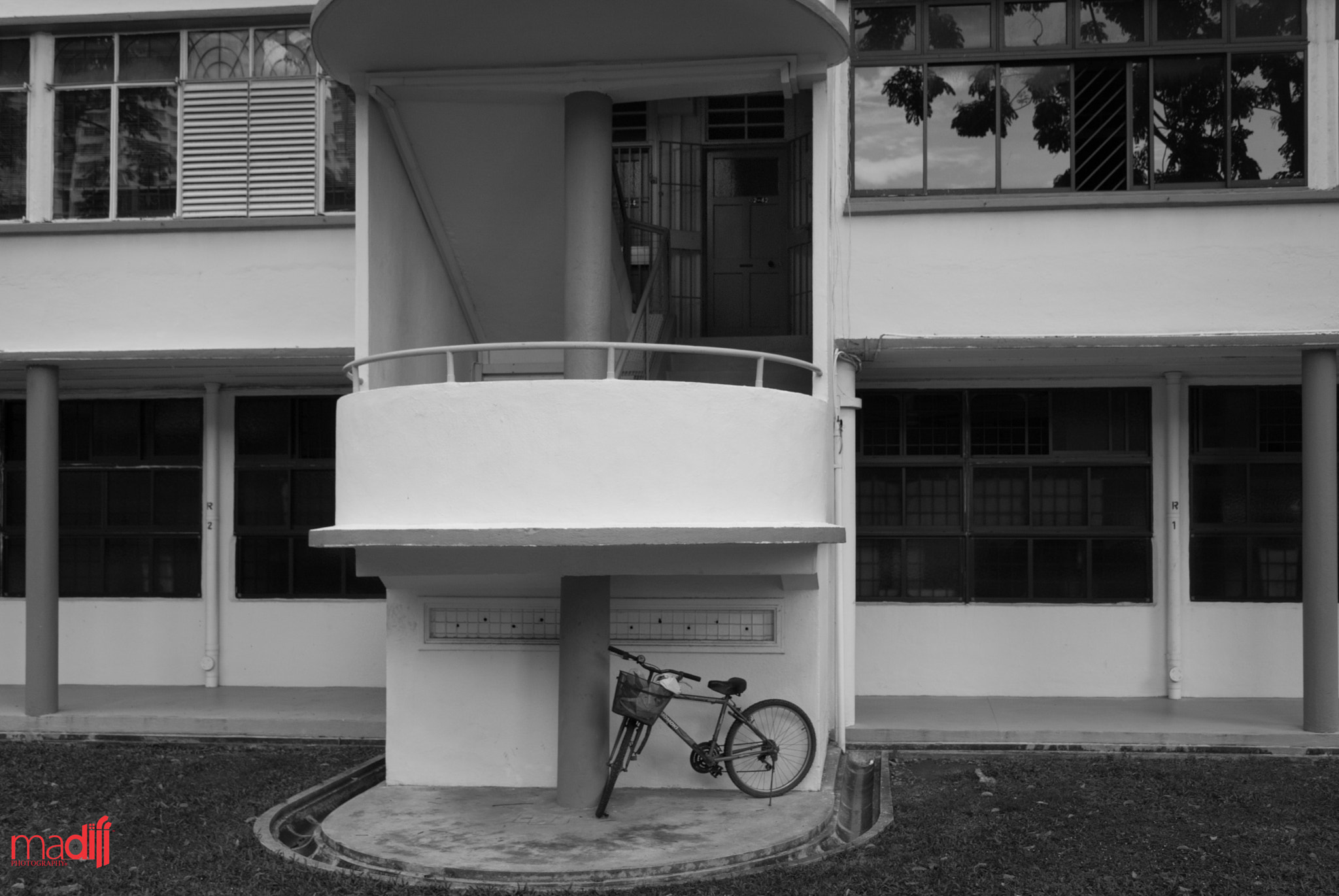 Nikon D40X sample photo. Tiong bahru.jpg photography