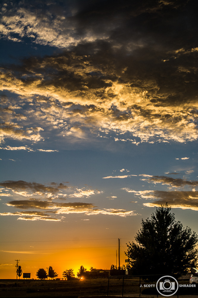 Nikon D7100 + AF Zoom-Nikkor 35-70mm f/3.3-4.5 sample photo. Idaho sunset photography
