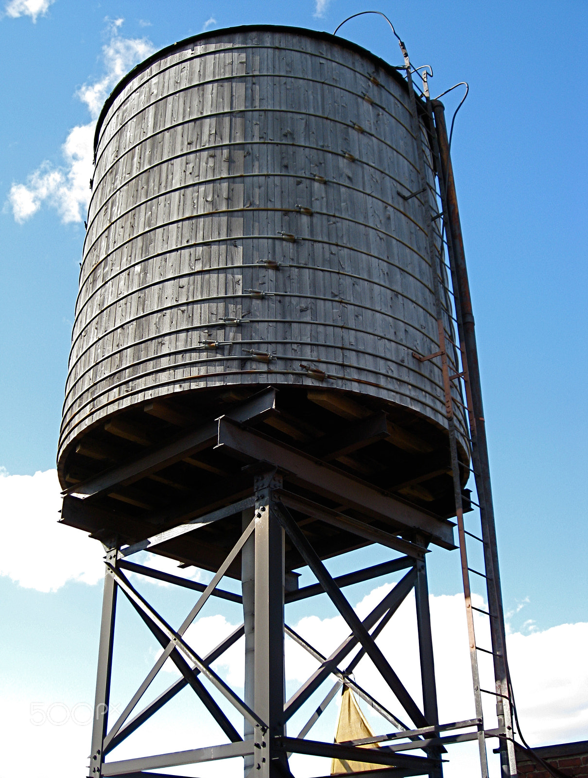 Canon POWERSHOT SD850 IS sample photo. Water tower.jpg photography