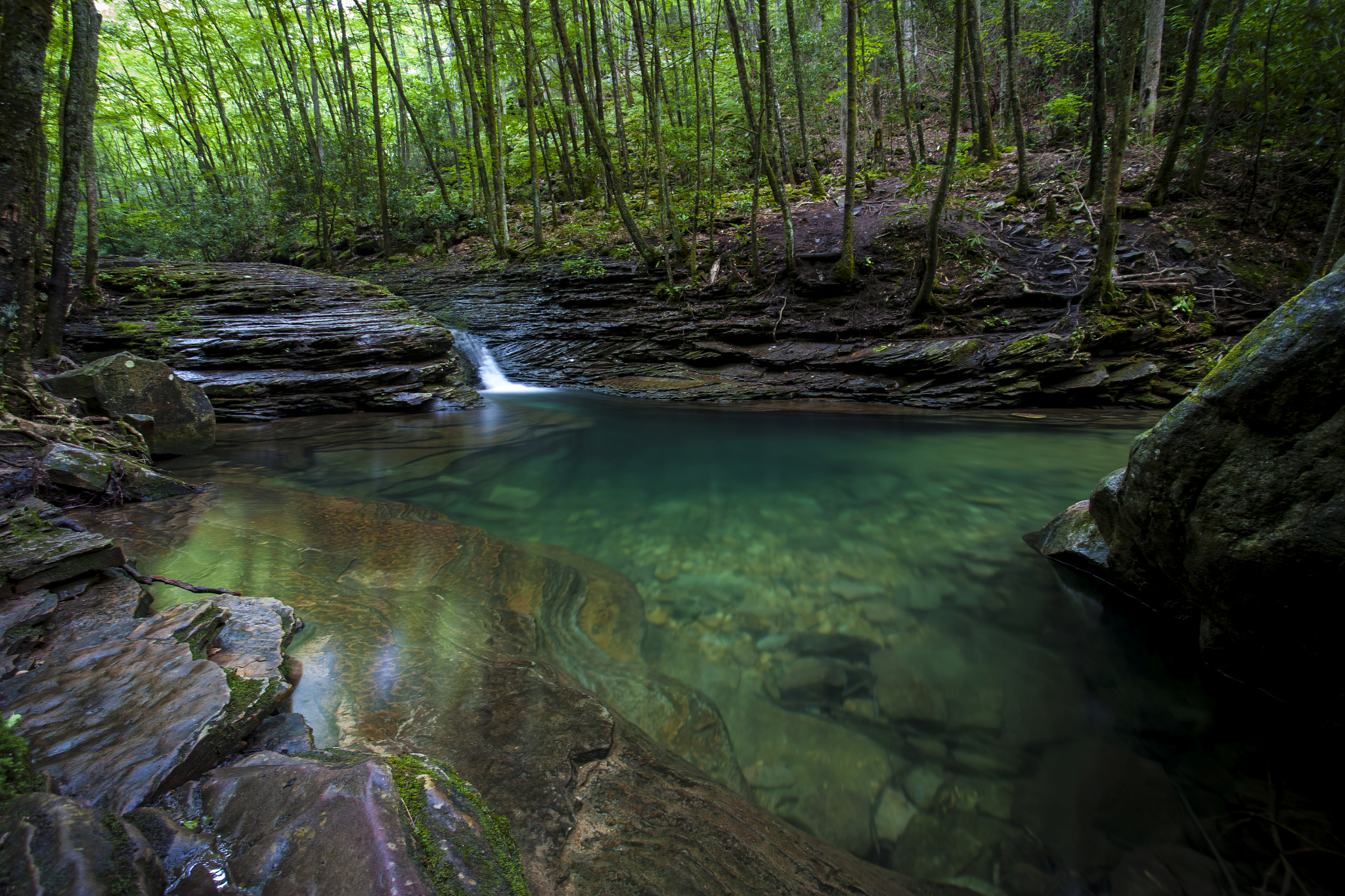 Canon EOS-1Ds Mark II sample photo. Devils bathtub photography