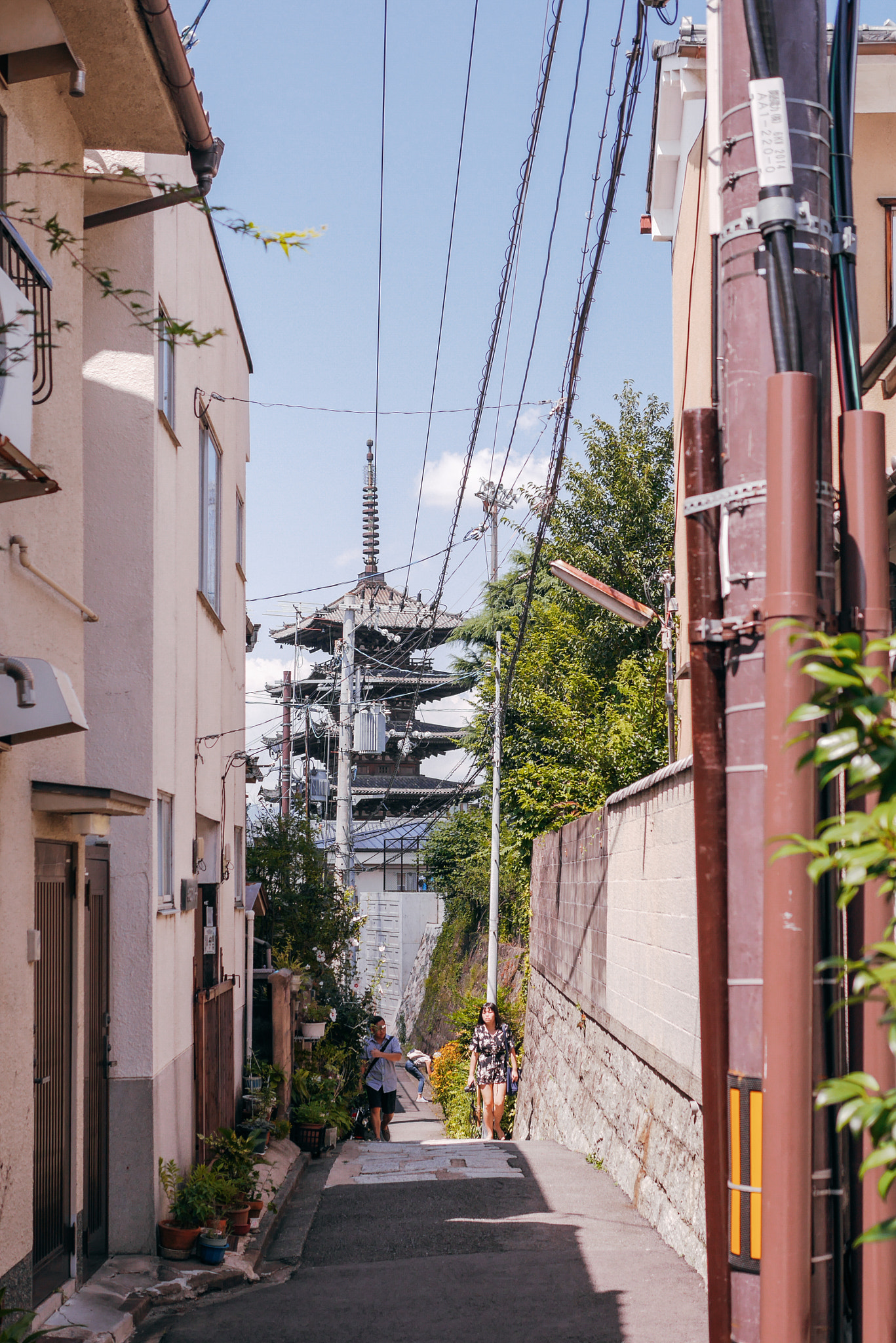 Panasonic Lumix DMC-GX7 + Panasonic Leica DG Summilux 25mm F1.4 II ASPH sample photo. Kyoto, japan photography