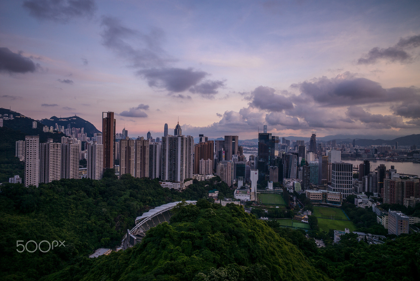 Leica Super-Elmar-M 21mm F3.4 ASPH sample photo. View of happy valley and victoria harbour photography
