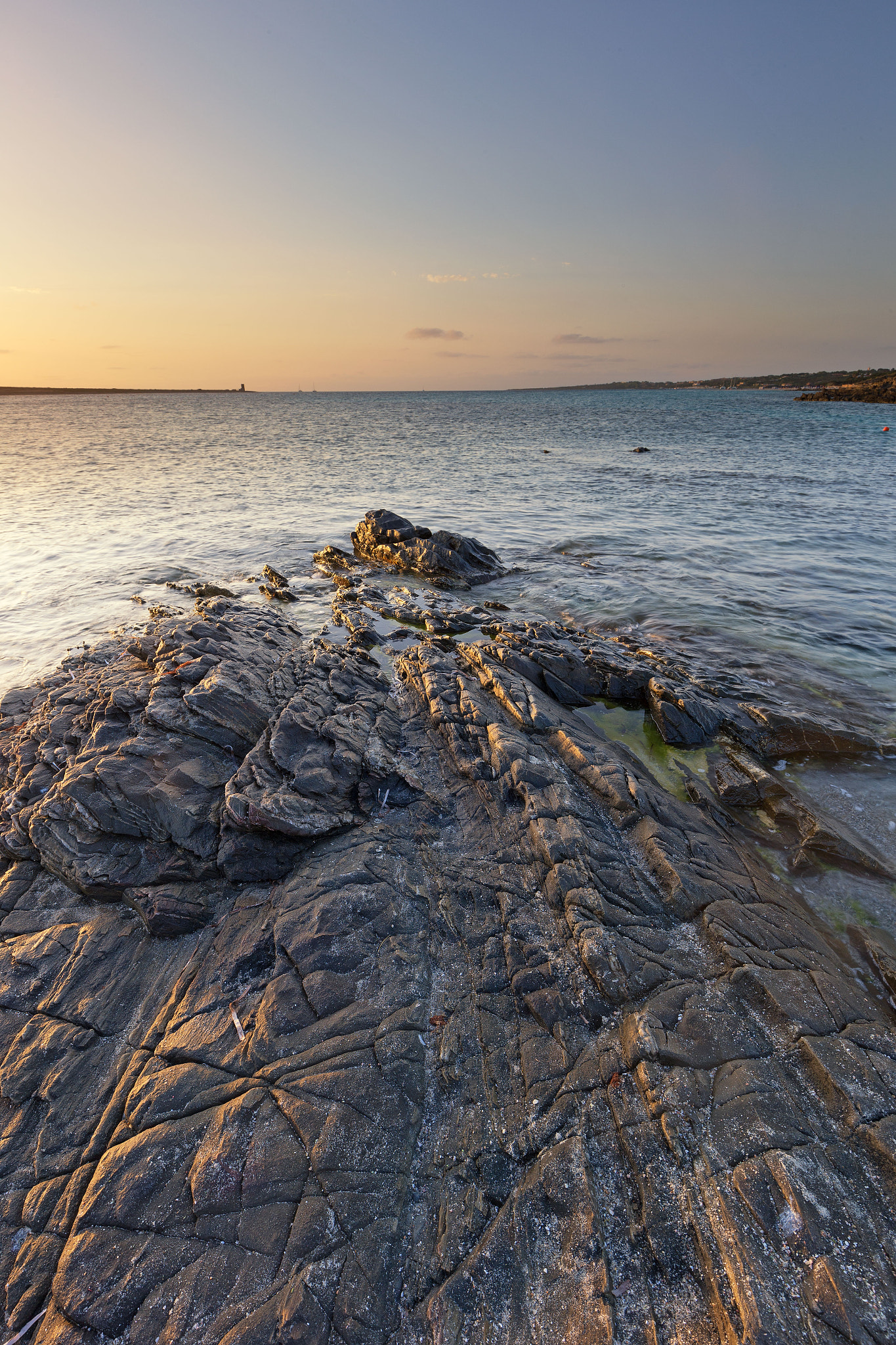 Canon EOS-1D X + Canon EF 16-35mm F4L IS USM sample photo. Sunrise photography