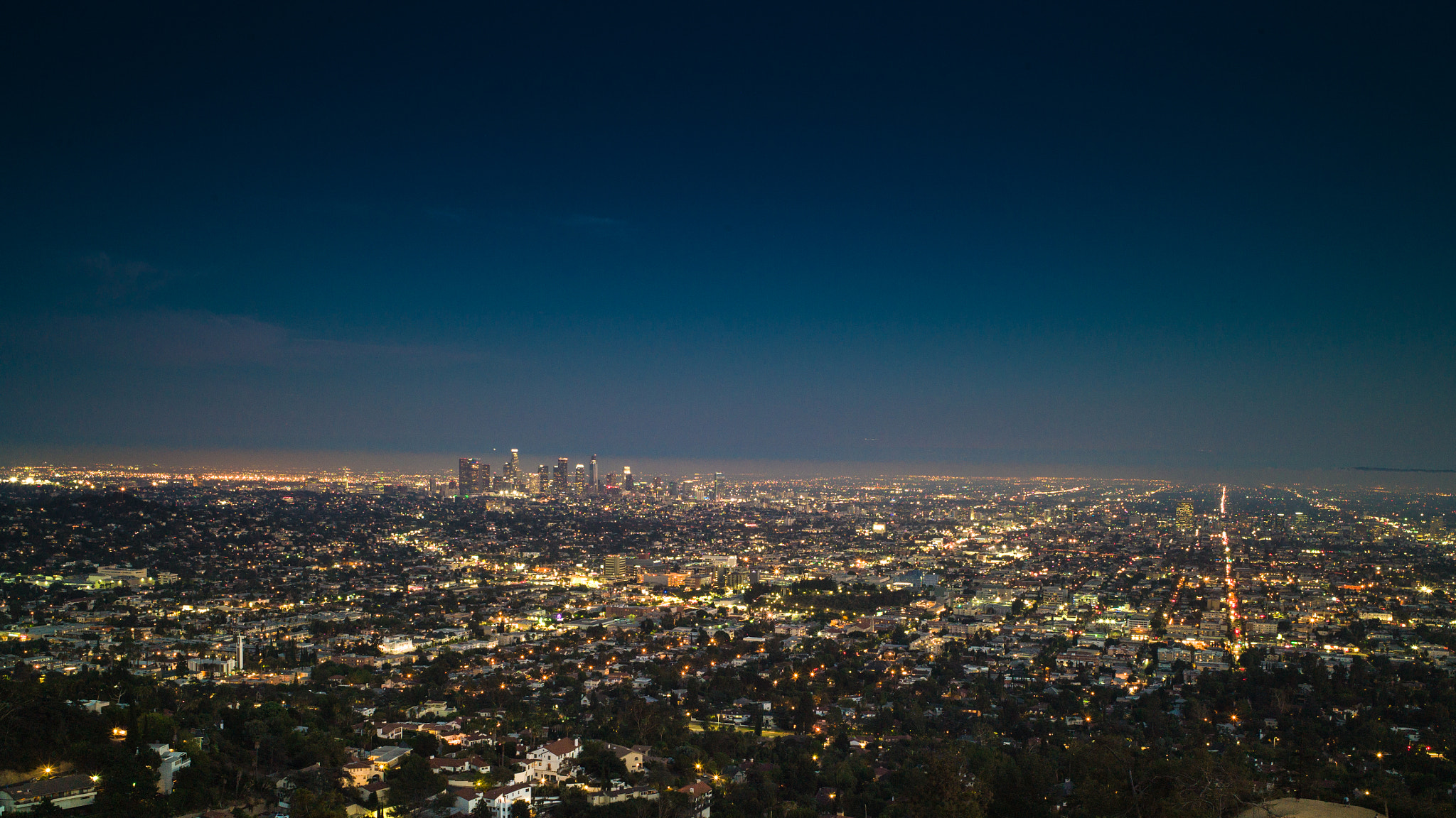 Leica M9 + Leica Elmarit-M 28mm F2.8 ASPH sample photo. Dusk in la photography