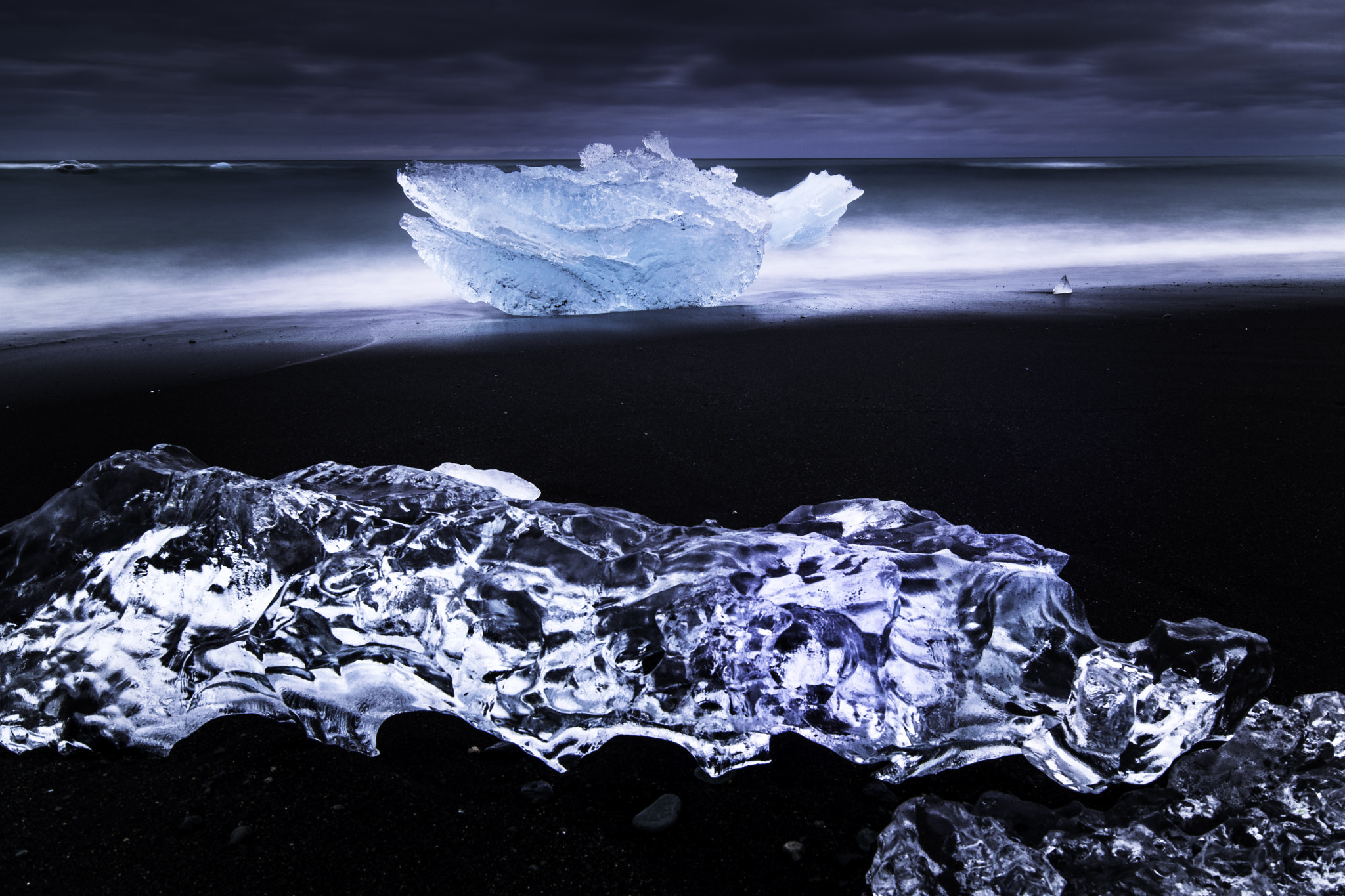Sigma 10-20mm F4-5.6 EX DC HSM sample photo. Ice beach photography