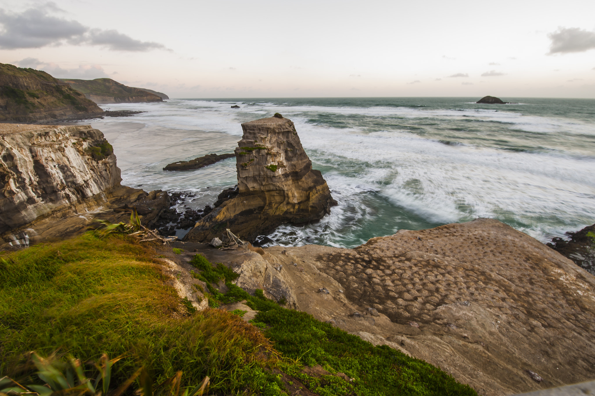 Tamron SP 15-30mm F2.8 Di VC USD sample photo. Muriwai photography