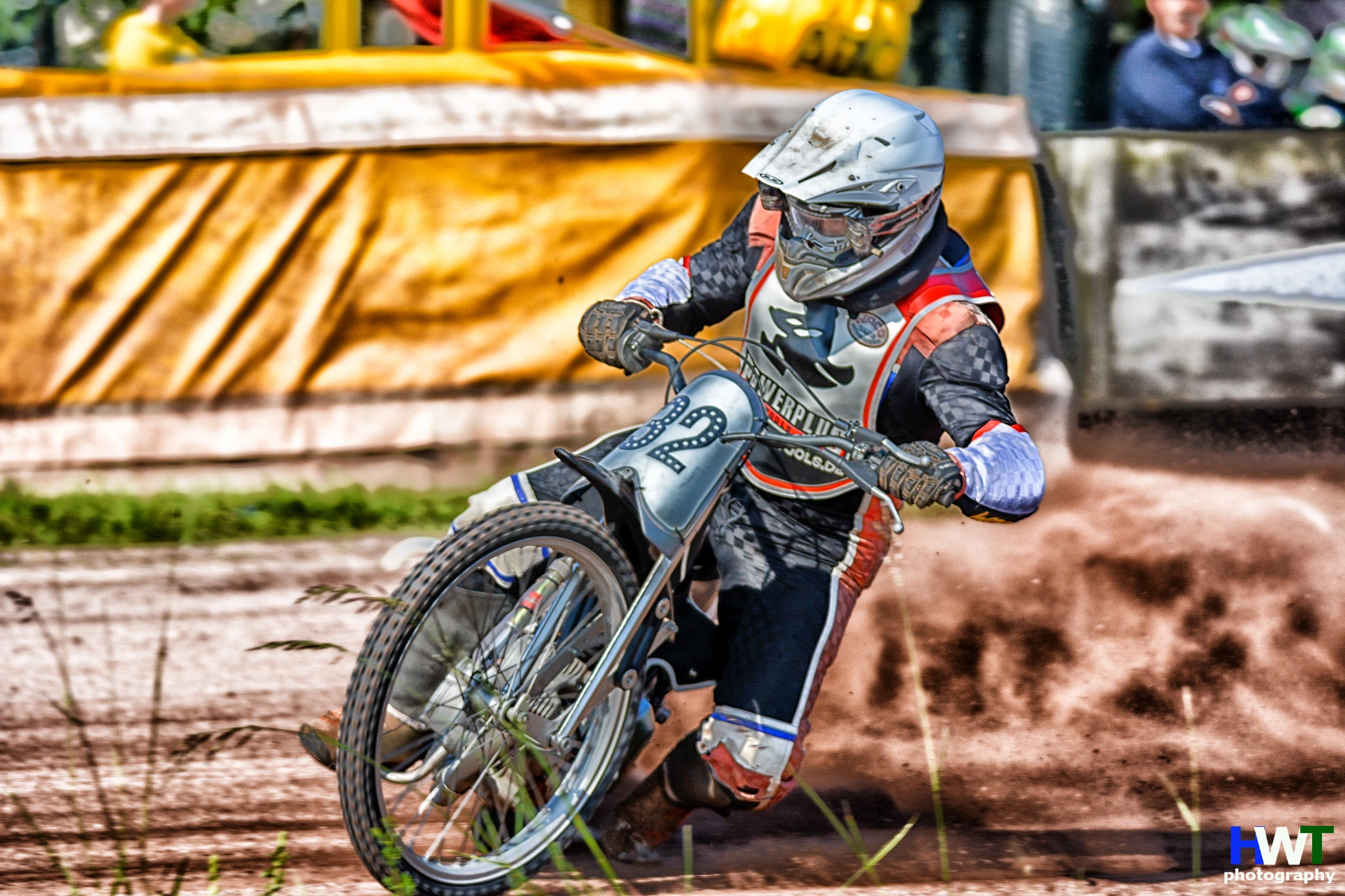 Sigma 150-500mm F5-6.3 DG OS HSM sample photo. Altrip raceday photography