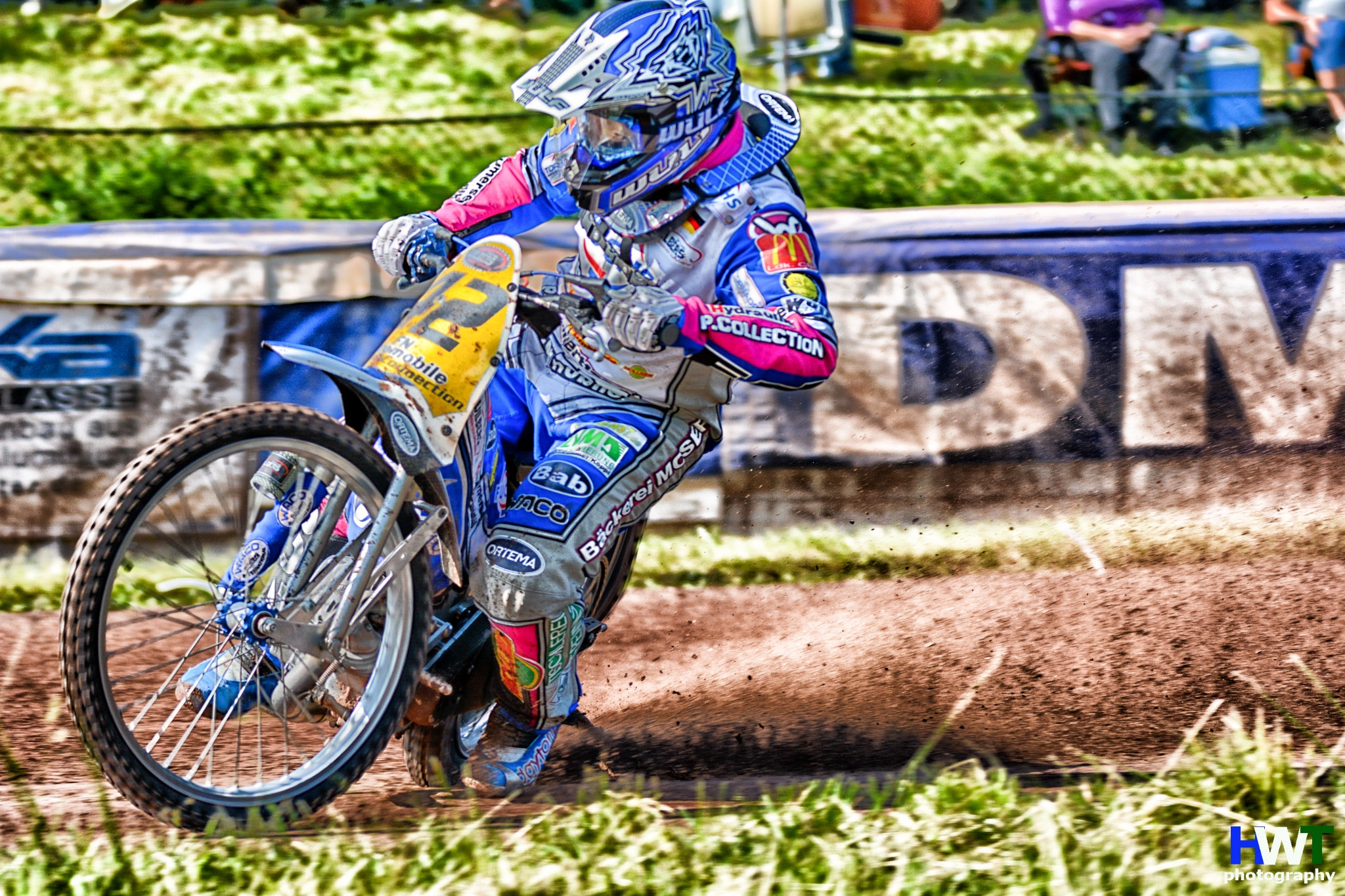 Sigma 150-500mm F5-6.3 DG OS HSM sample photo. Altrip raceday photography
