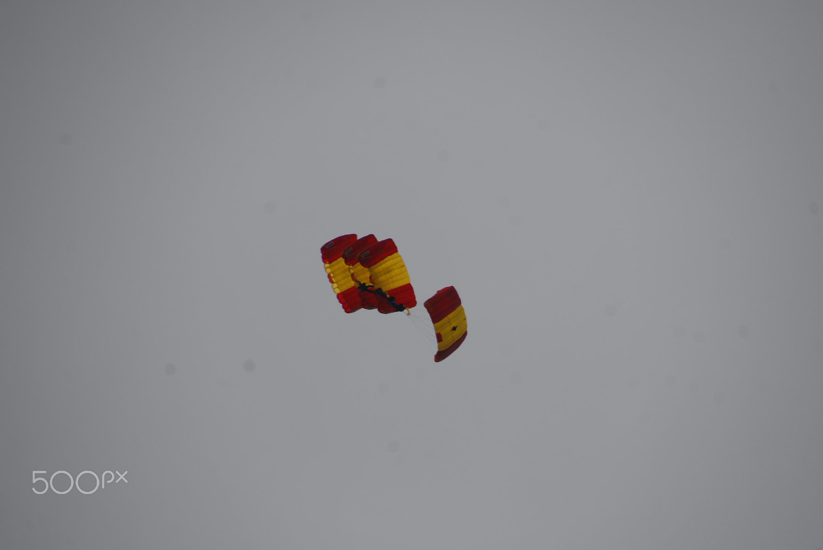 Nikon D200 sample photo. Paracaidismo militar photography