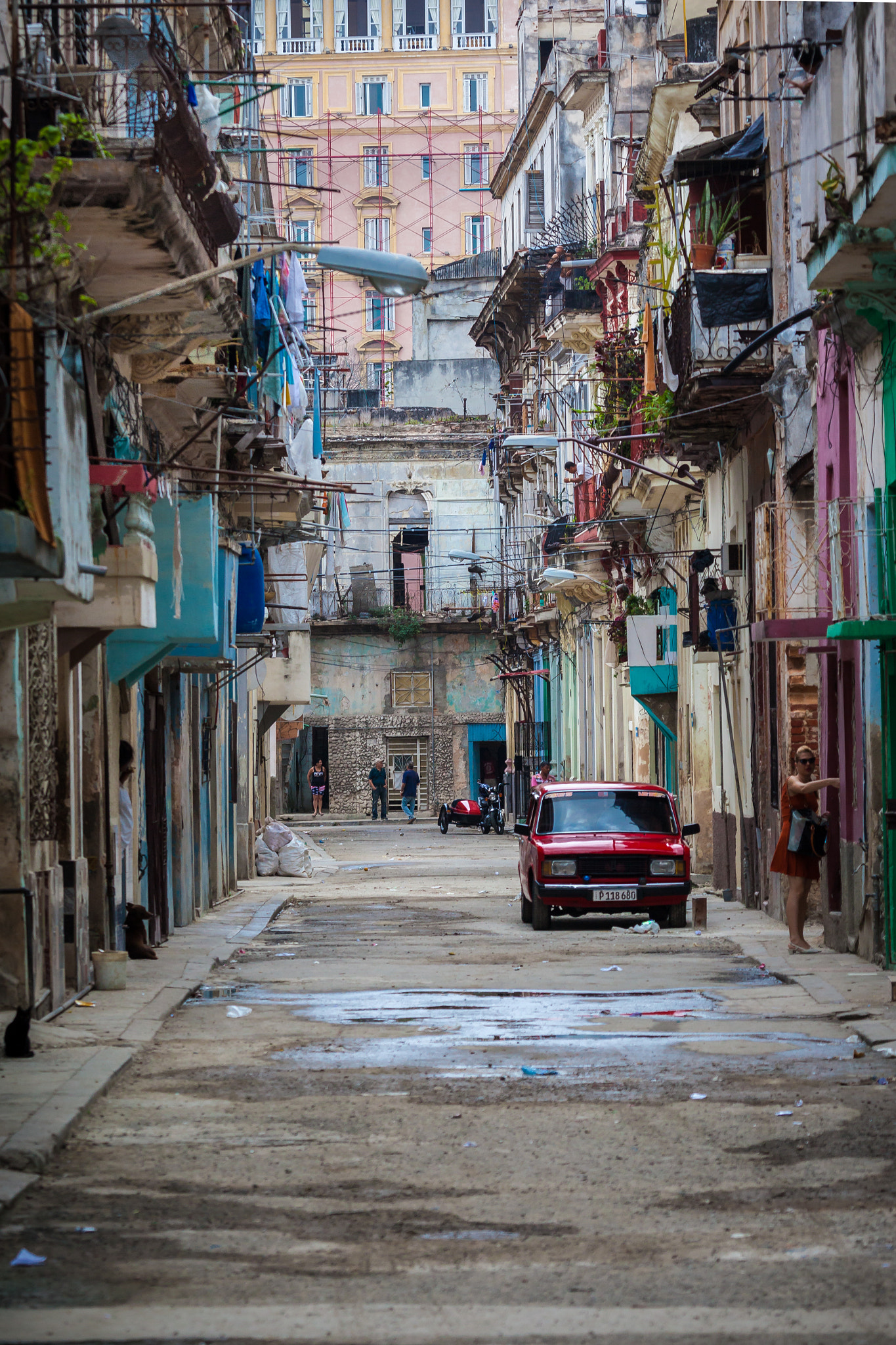 Canon EF 100-400mm F4.5-5.6L IS USM sample photo. Havana street photography