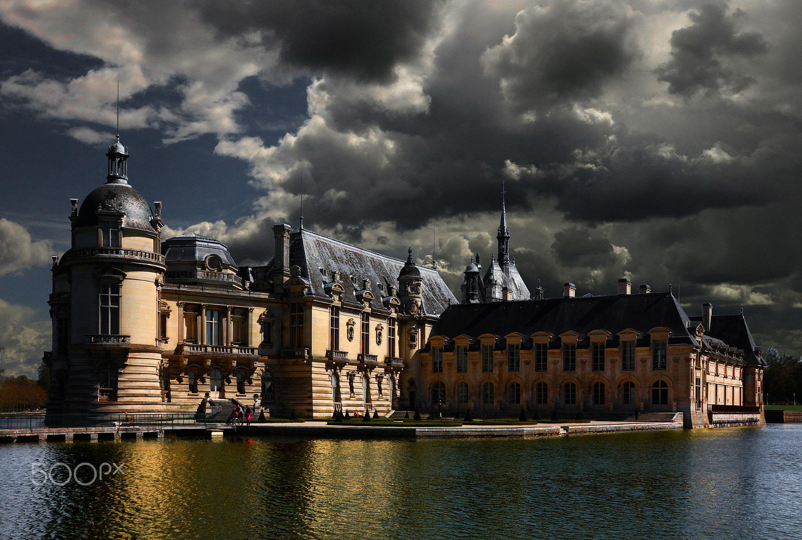 Canon EF 28-300mm F3.5-5.6L IS USM sample photo. Château de chantilly photography