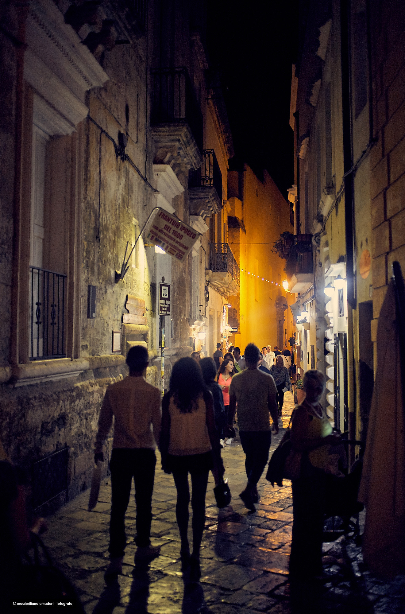 Canon EOS 5D + Canon EF 35mm F2 sample photo. Sera d'estate photography