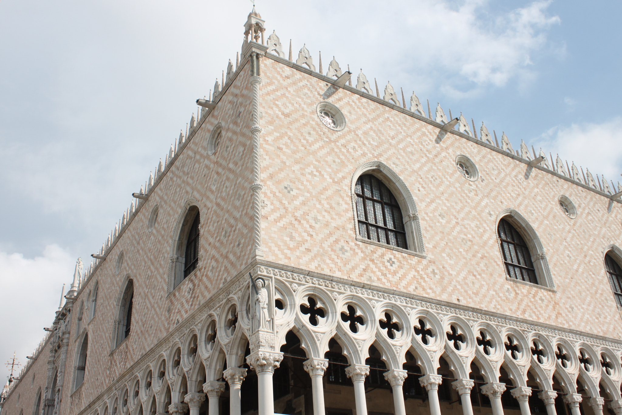 Canon EOS 500D (EOS Rebel T1i / EOS Kiss X3) sample photo. Venice photography