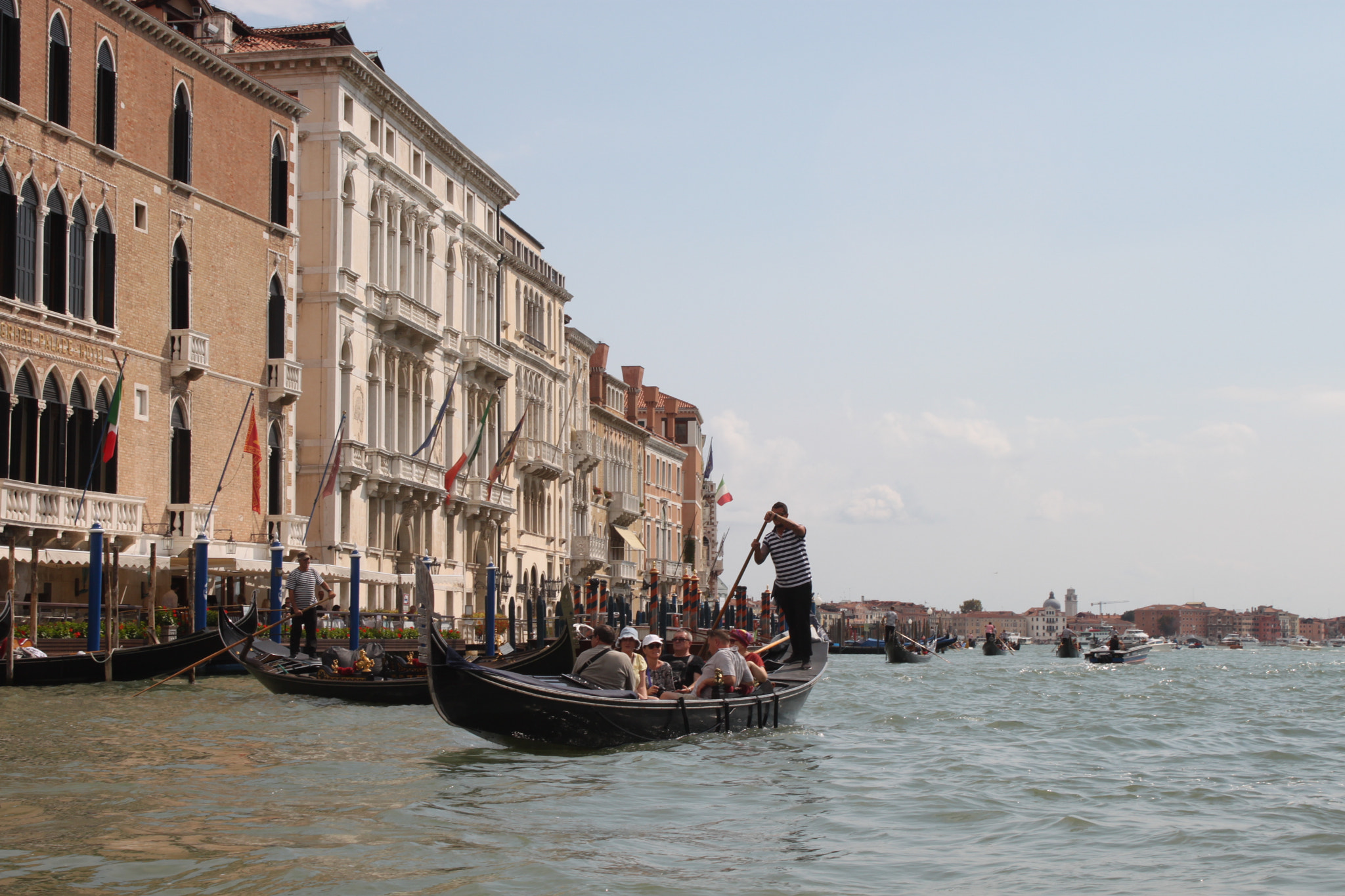 Canon EOS 500D (EOS Rebel T1i / EOS Kiss X3) sample photo. Venice photography