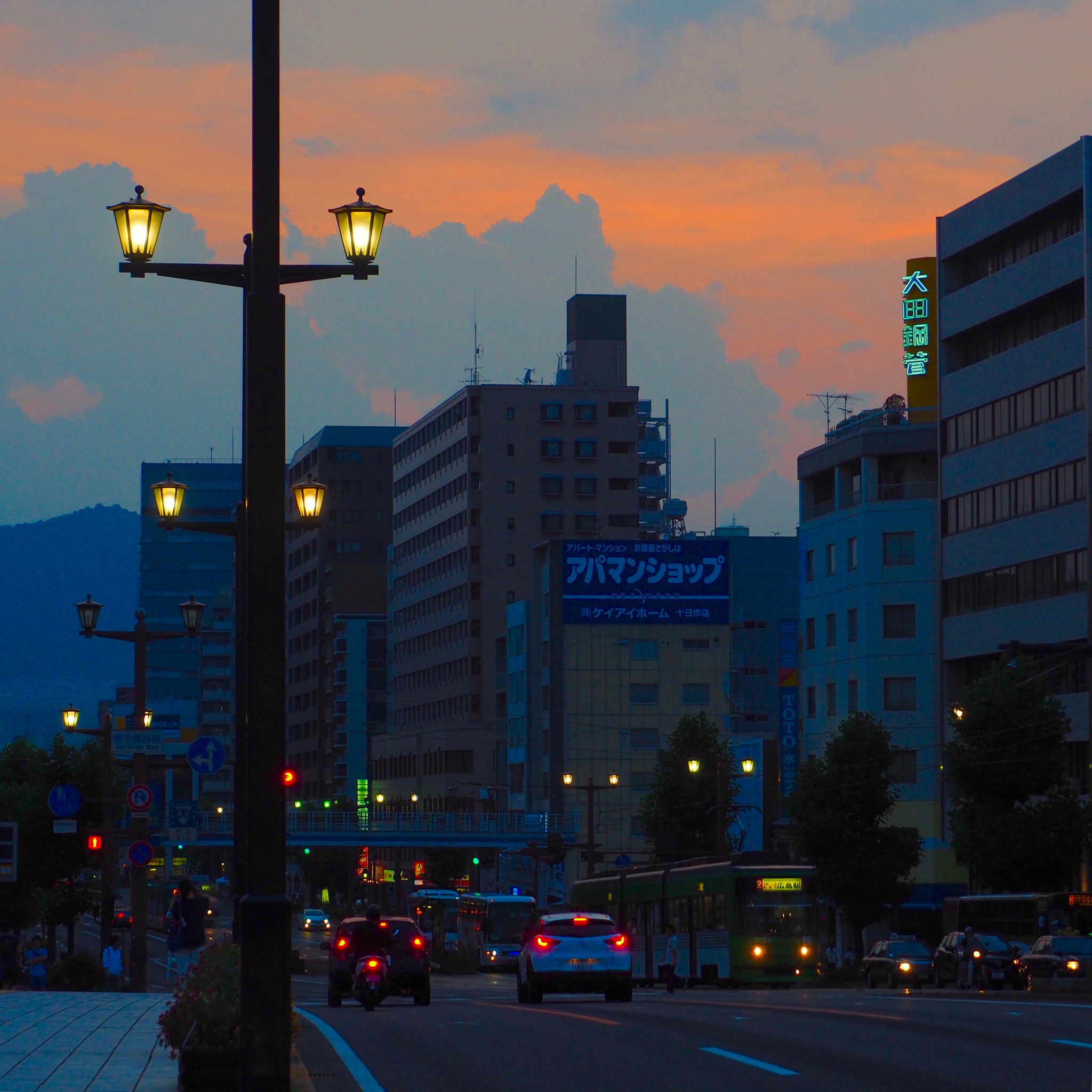 OLYMPUS M.12-50mm F3.5-6.3 sample photo. 相生橋 aioi bridge photography