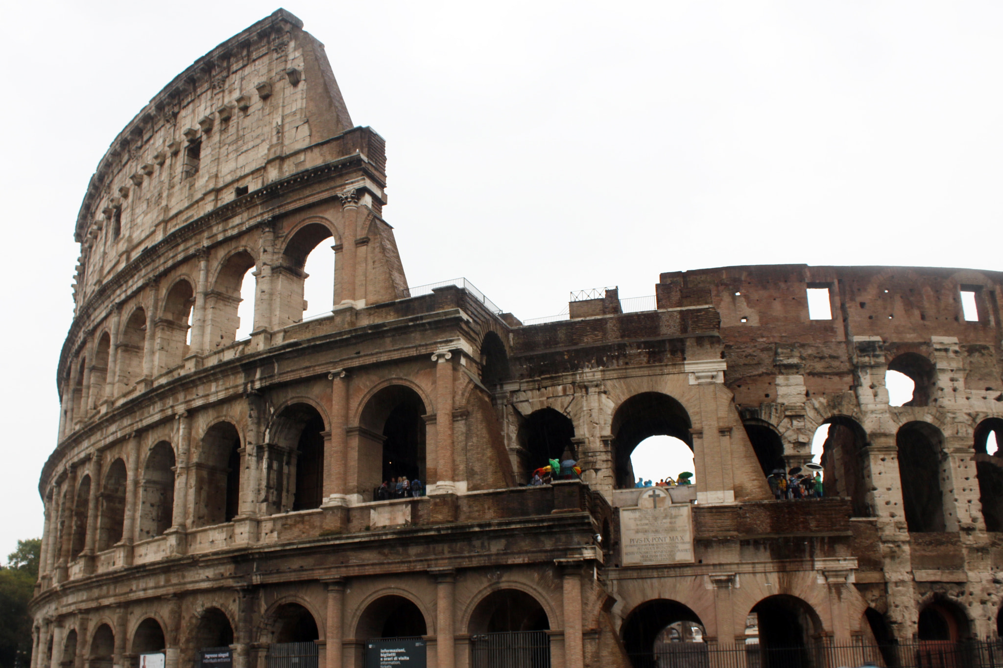 Canon EOS 500D (EOS Rebel T1i / EOS Kiss X3) sample photo. Rome photography