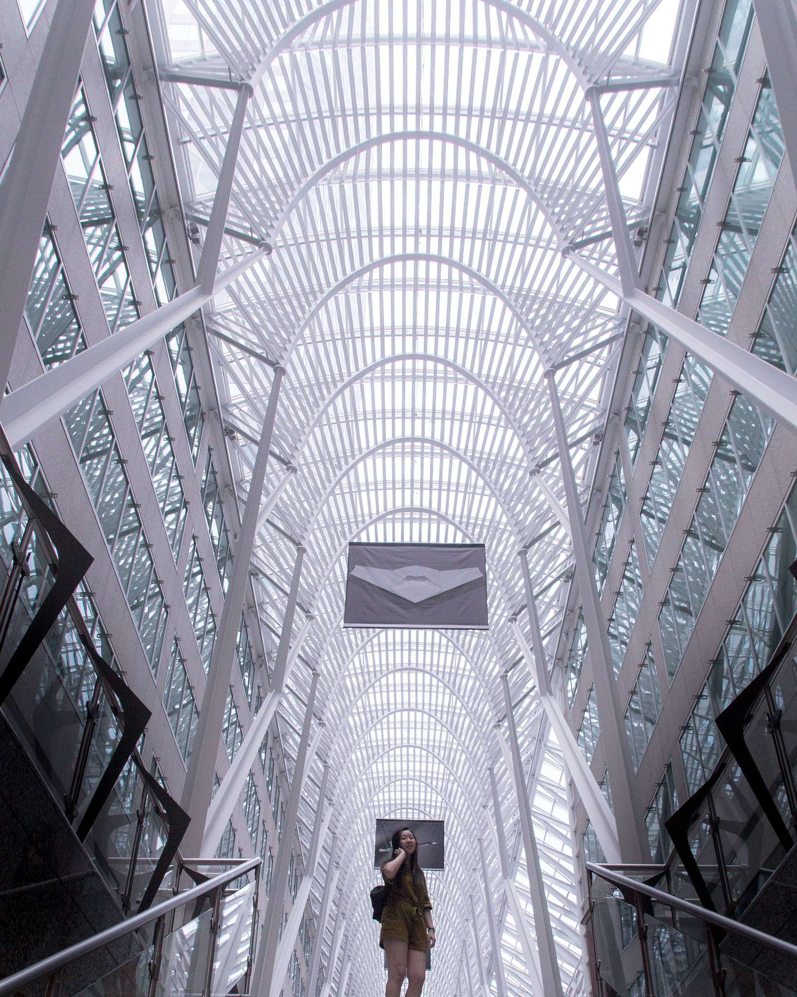 Sigma 18-200mm f/3.5-6.3 DC OS sample photo. White lines photography
