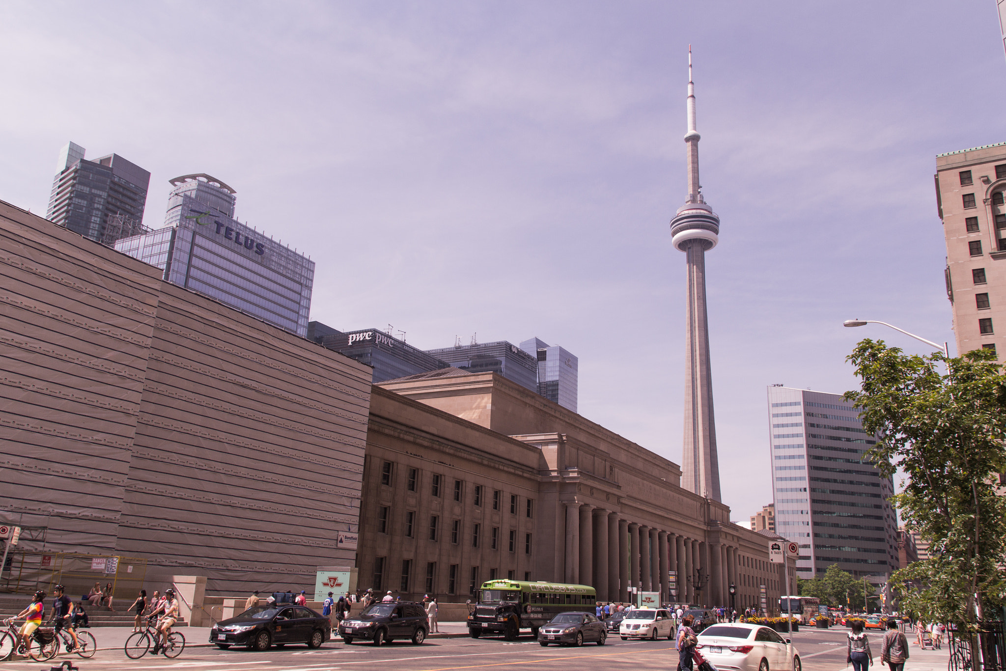 Sigma 18-200mm f/3.5-6.3 DC OS sample photo. The 6ix photography