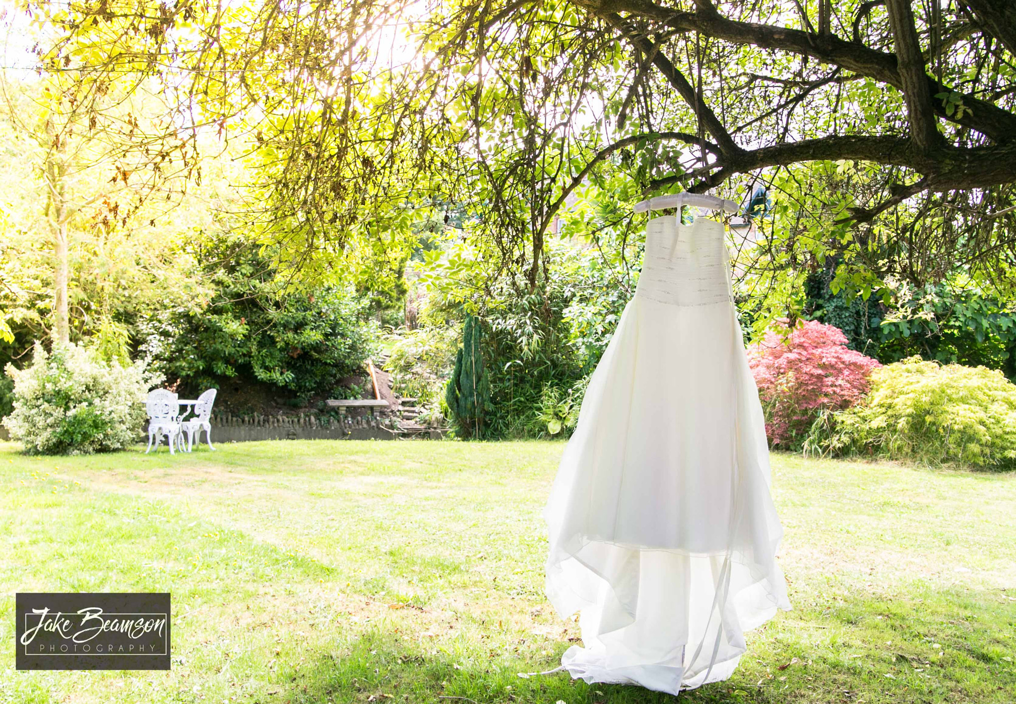 Canon EOS-1D X + Tamron AF 28-75mm F2.8 XR Di LD Aspherical (IF) sample photo. Bride's dress in the sun photography