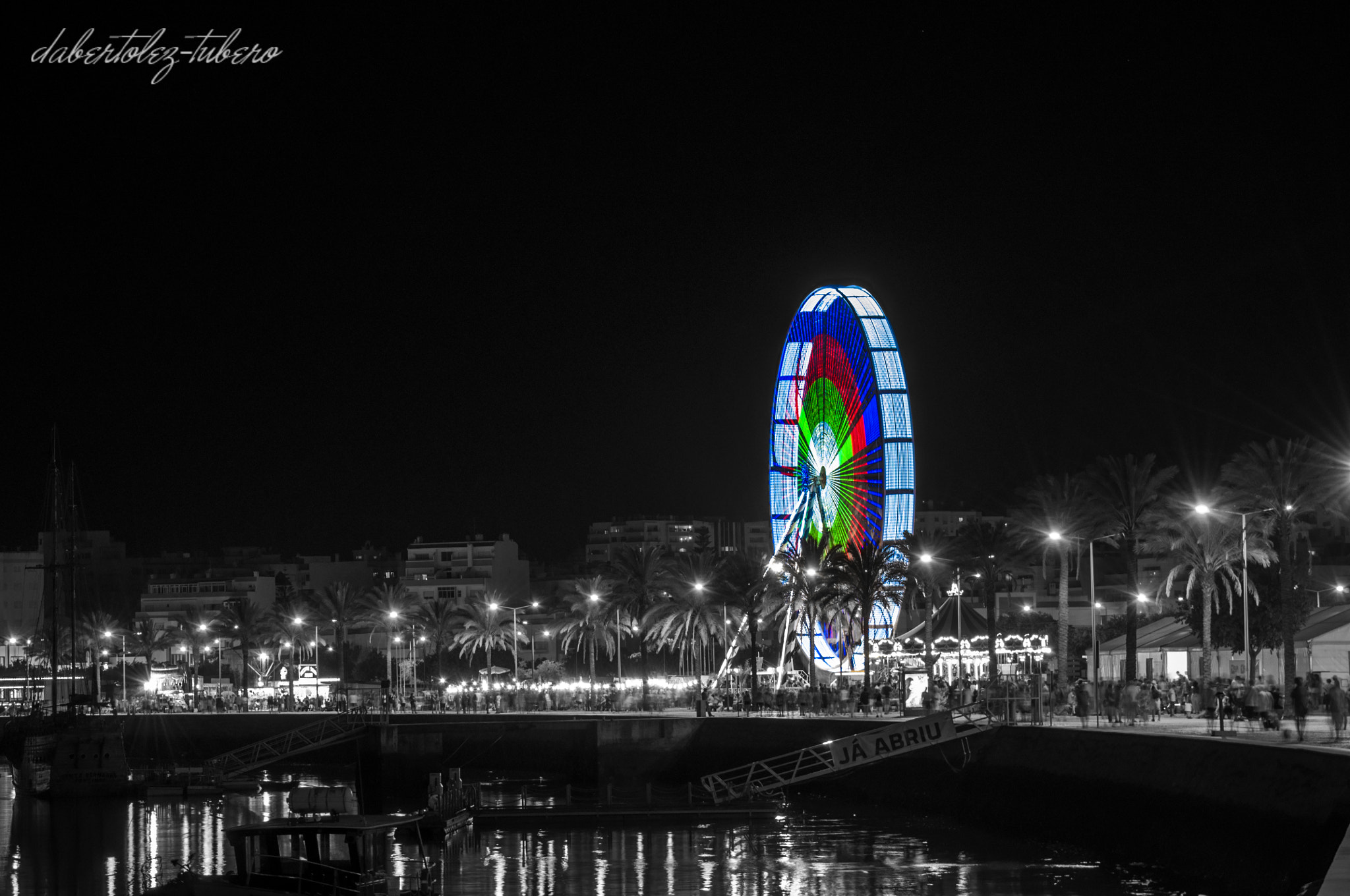 AF Zoom-Nikkor 28-80mm f/3.3-5.6G sample photo. Noria de colores photography