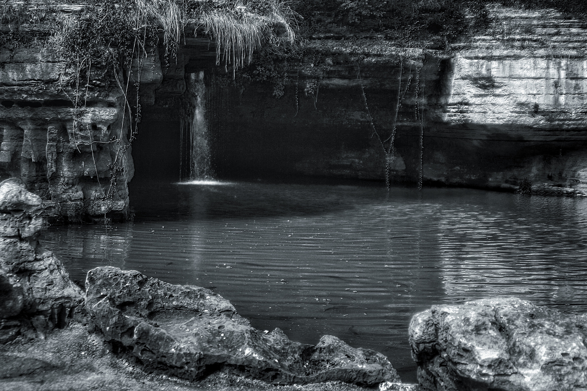 Tamron AF 28-200mm F3.8-5.6 XR Di Aspherical (IF) Macro sample photo. Deep pool at dogwood canyon photography