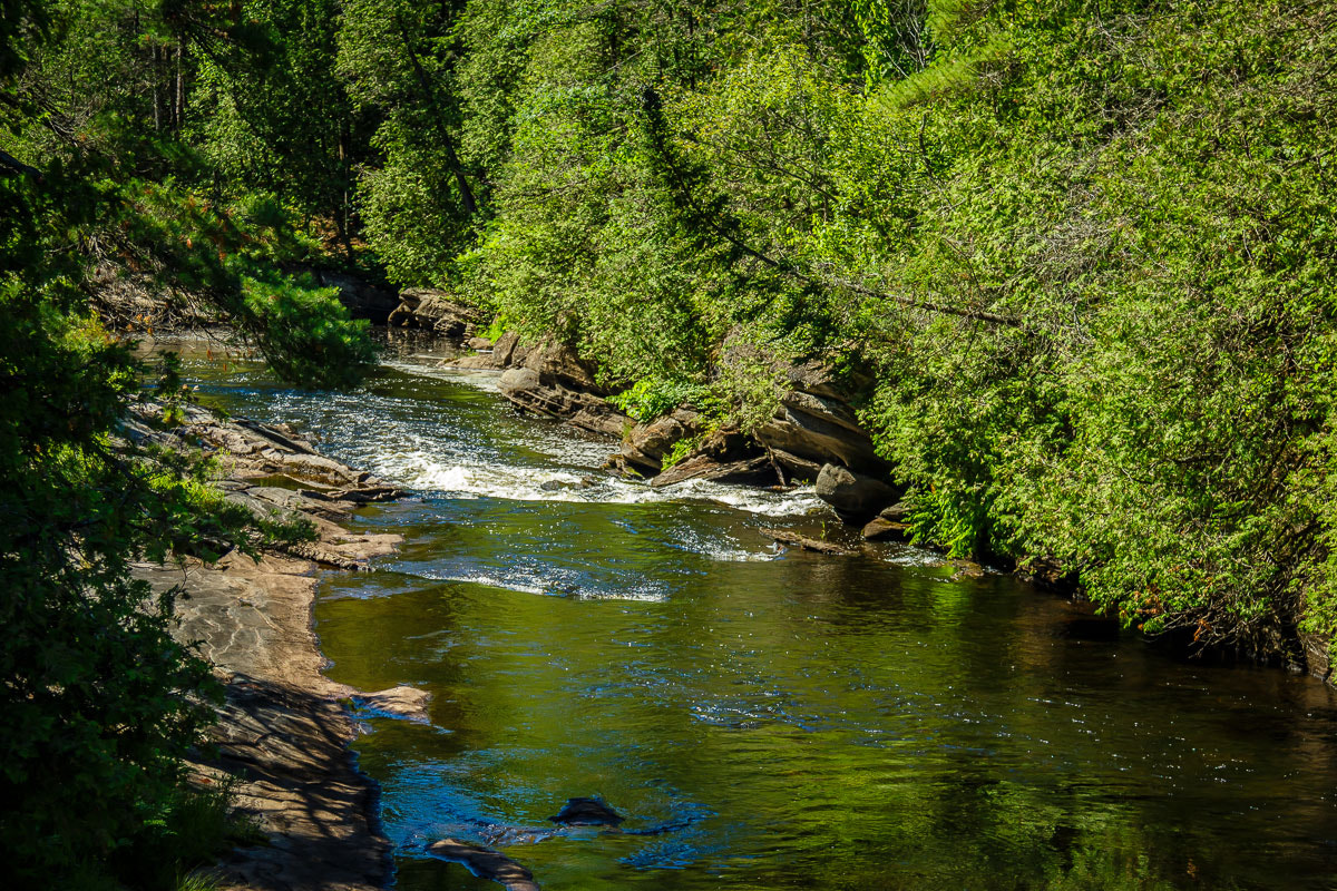 Canon EOS 100D (EOS Rebel SL1 / EOS Kiss X7) + Canon EF-S 18-200mm F3.5-5.6 IS sample photo. Eels creek peterborough county photography