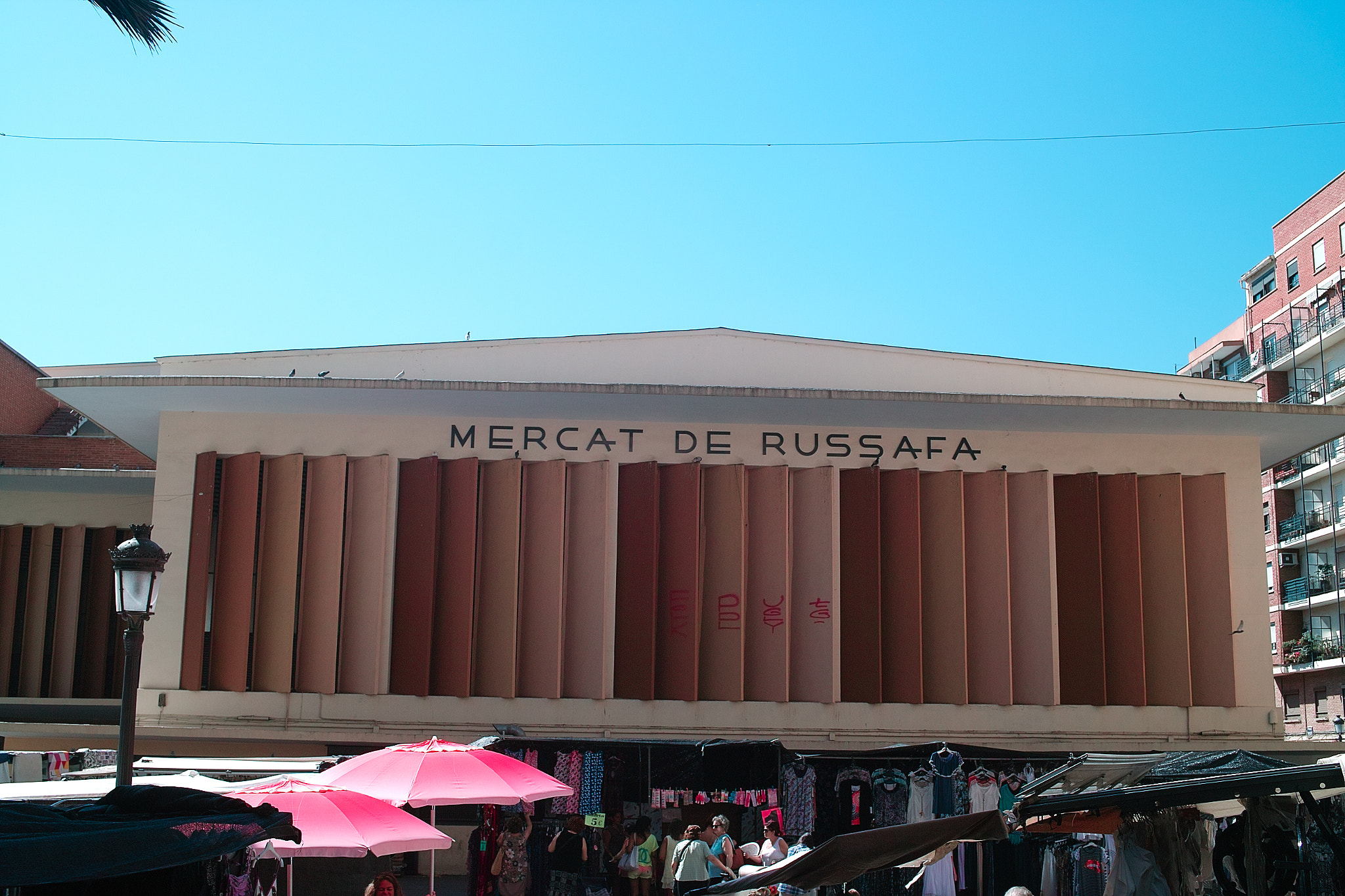Sigma DP2s sample photo. Mercat de russafa photography
