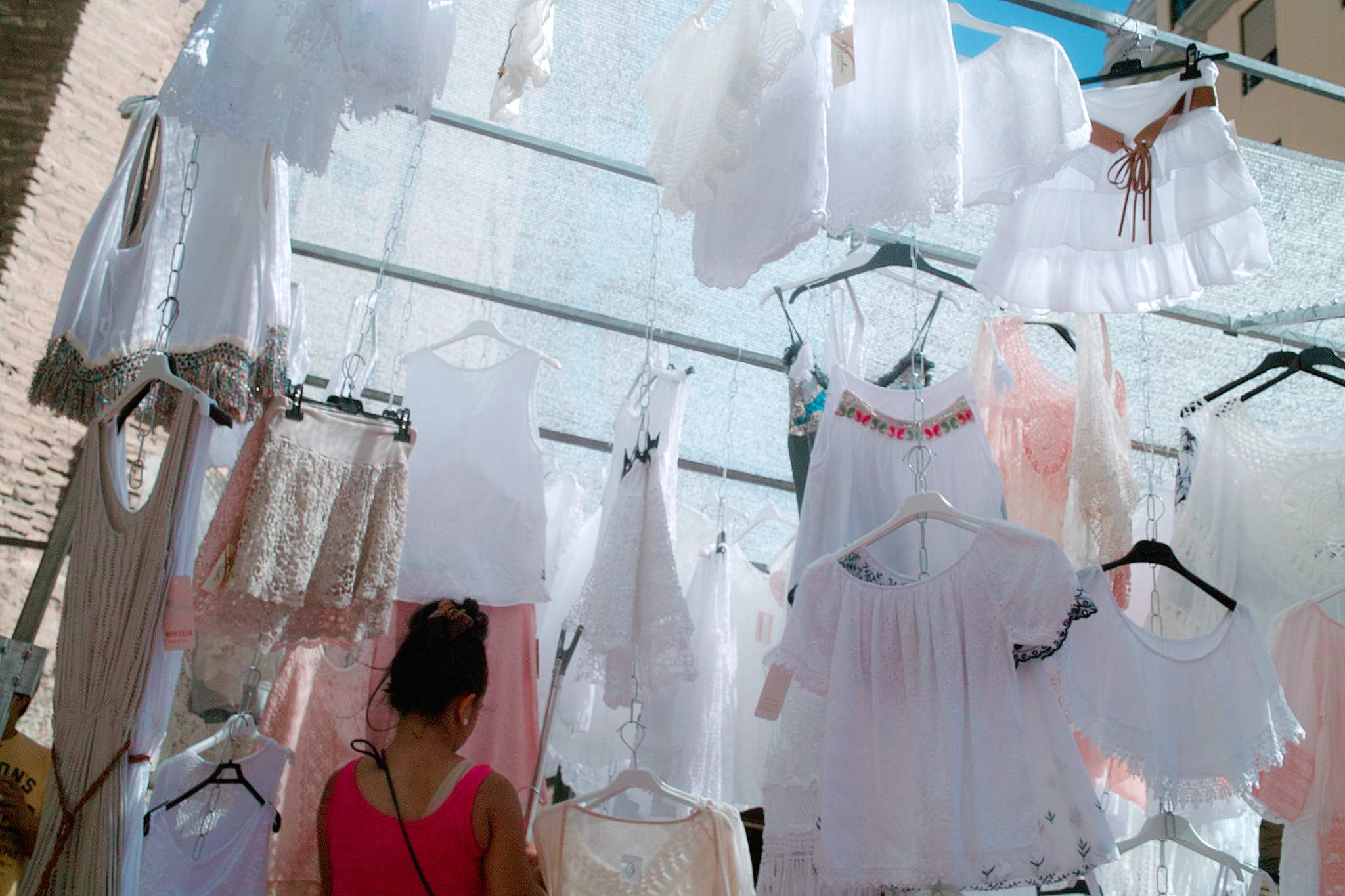 Sigma DP2s sample photo. White clothing  peddler photography