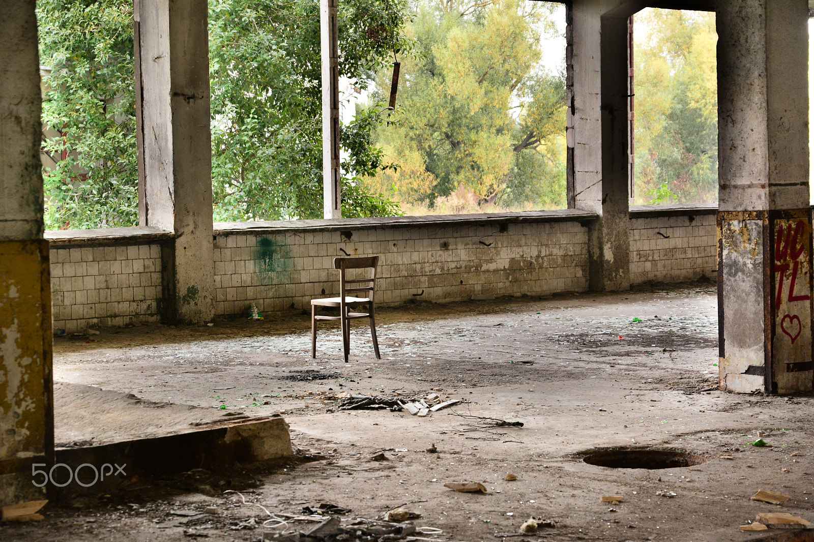 Sigma 17-70mm F2.8-4.5 DC Macro Asp. IF sample photo. Old dye shop photography