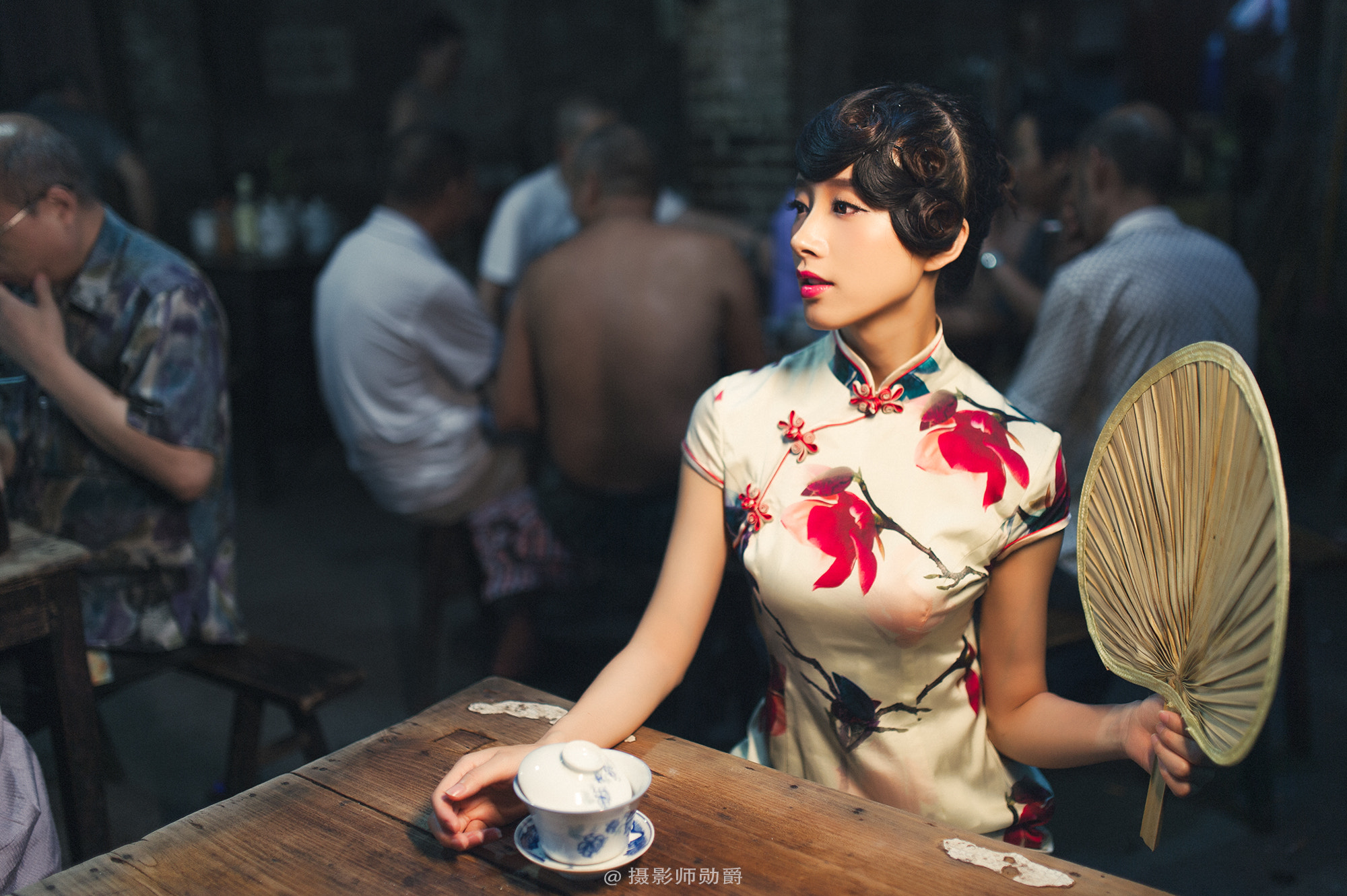 Nikon Df + Sigma 35mm F1.4 DG HSM Art sample photo. 交通茶馆-旗袍 photography