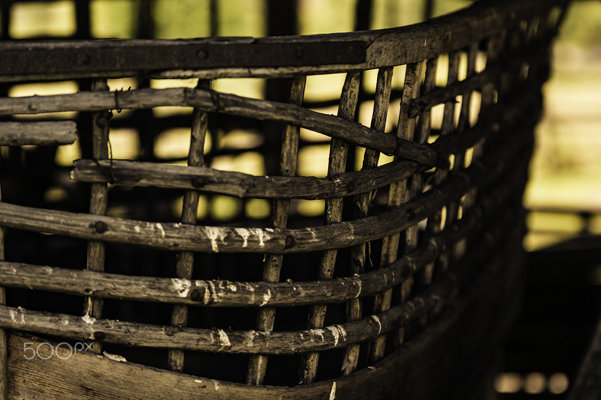 70-200mm F2.8 sample photo. Braided basket photography