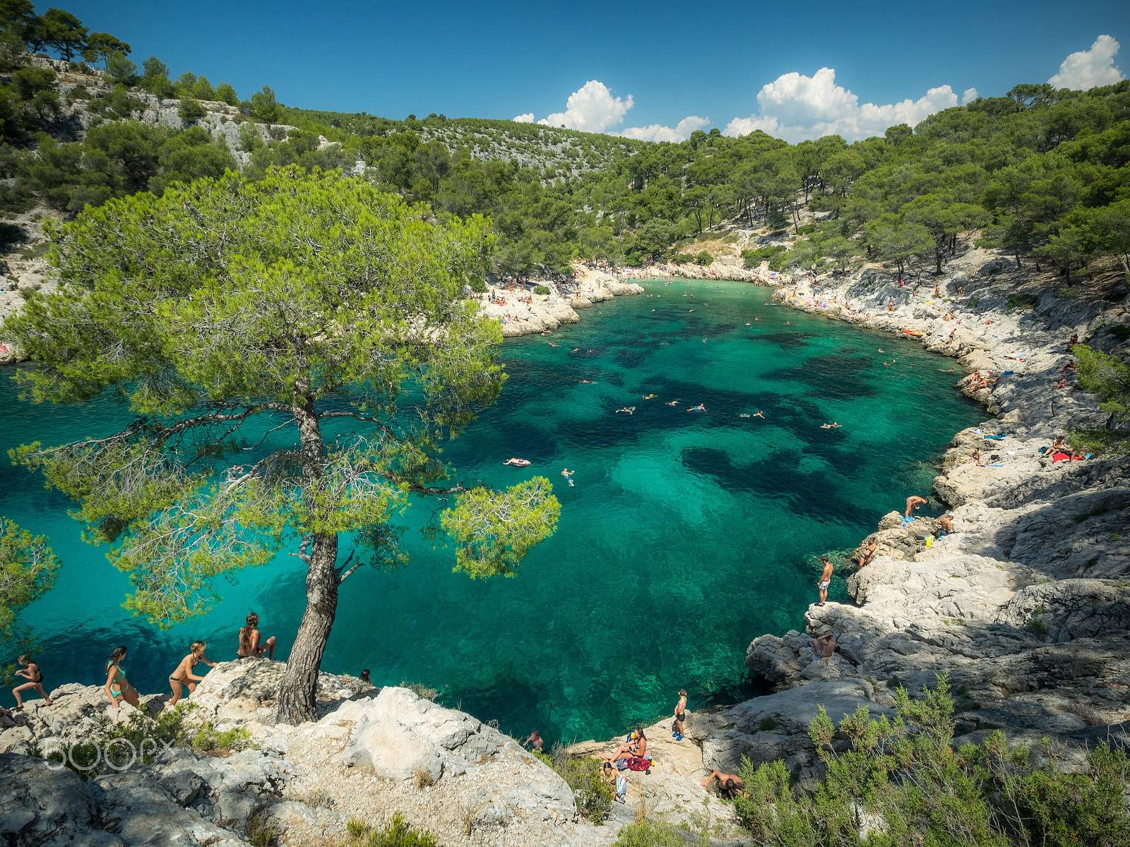 Olympus Zuiko Digital ED 9-18mm F4.0-5.6 sample photo. Calanque de port-pin photography