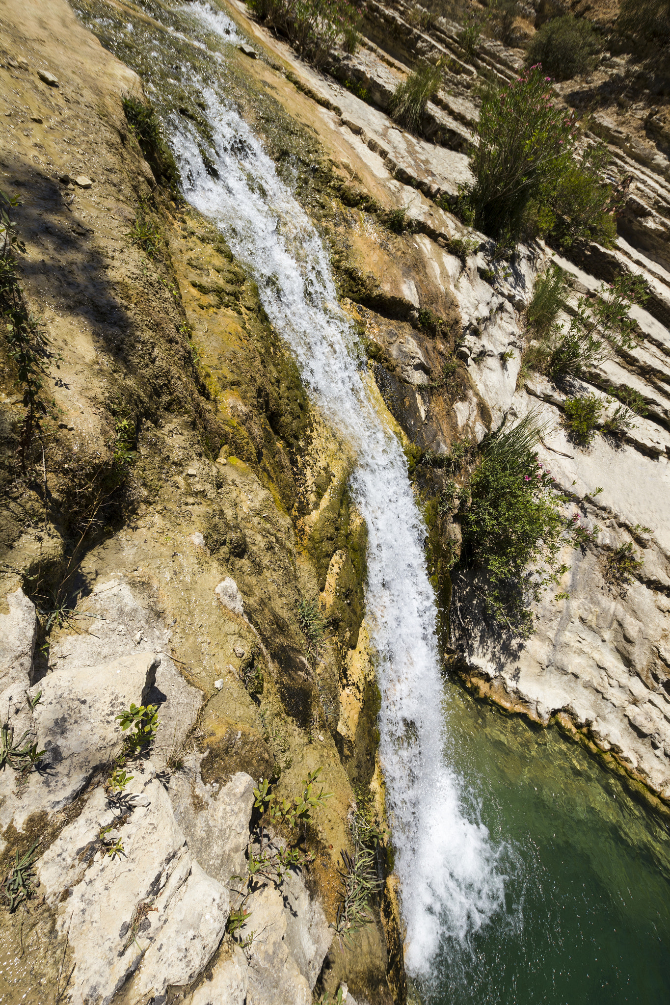 Sigma 10-20mm F3.5 EX DC HSM sample photo. Waterfall photography