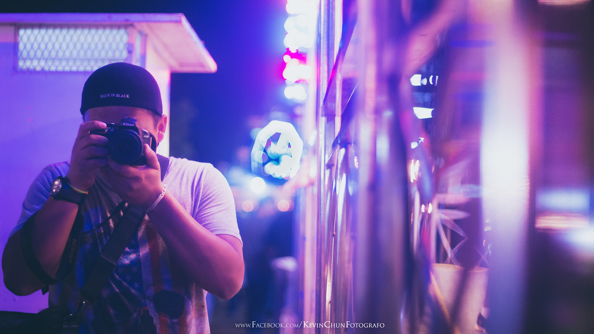 Canon EOS 700D (EOS Rebel T5i / EOS Kiss X7i) + Canon EF 50mm F1.8 II sample photo. |shooting at night | photography