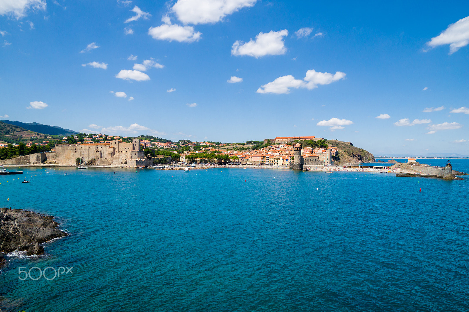 Sony DT 16-105mm F3.5-5.6 sample photo. Collioure photography