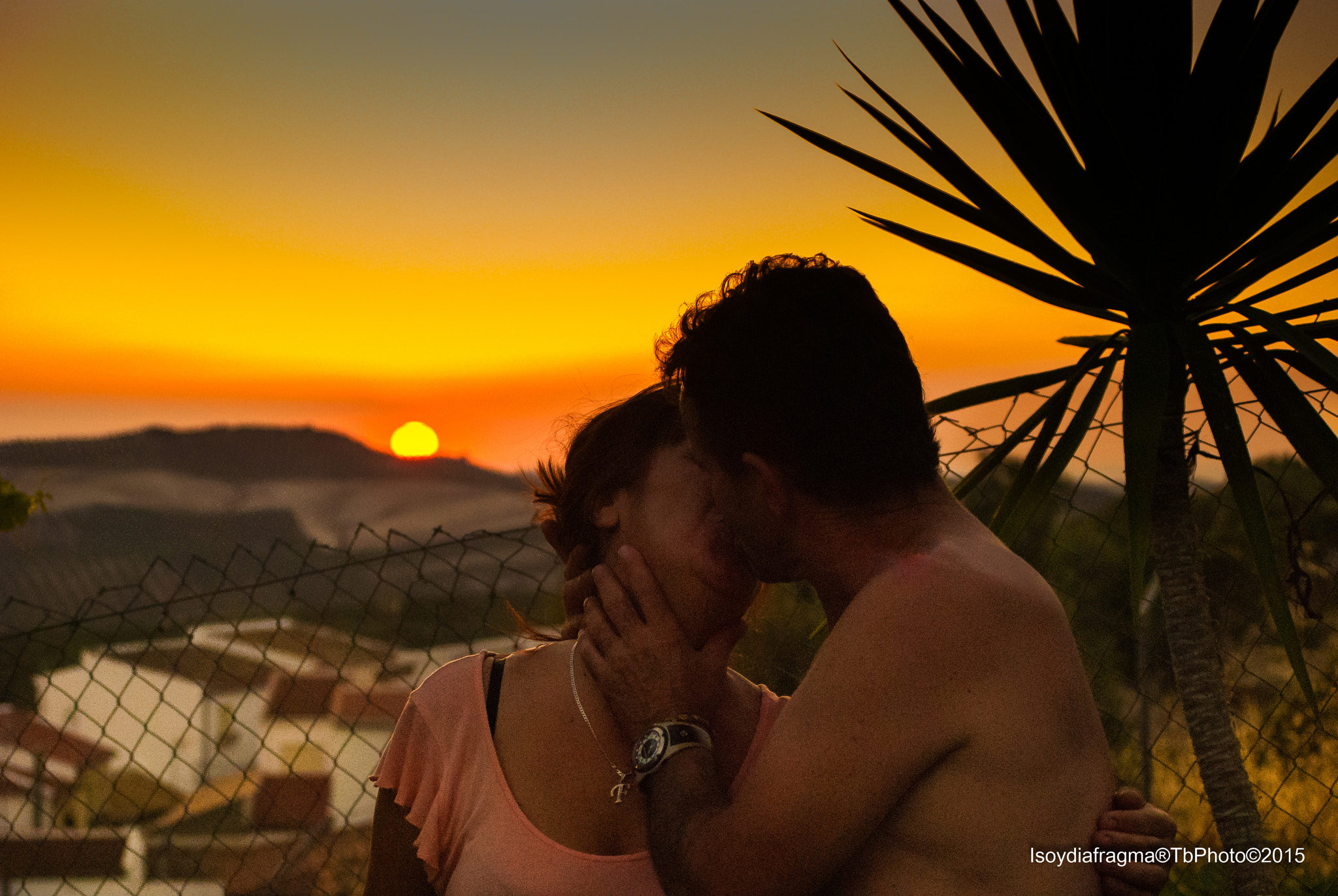 AF Zoom-Nikkor 35-80mm f/4-5.6D N sample photo. Love & sunset photography