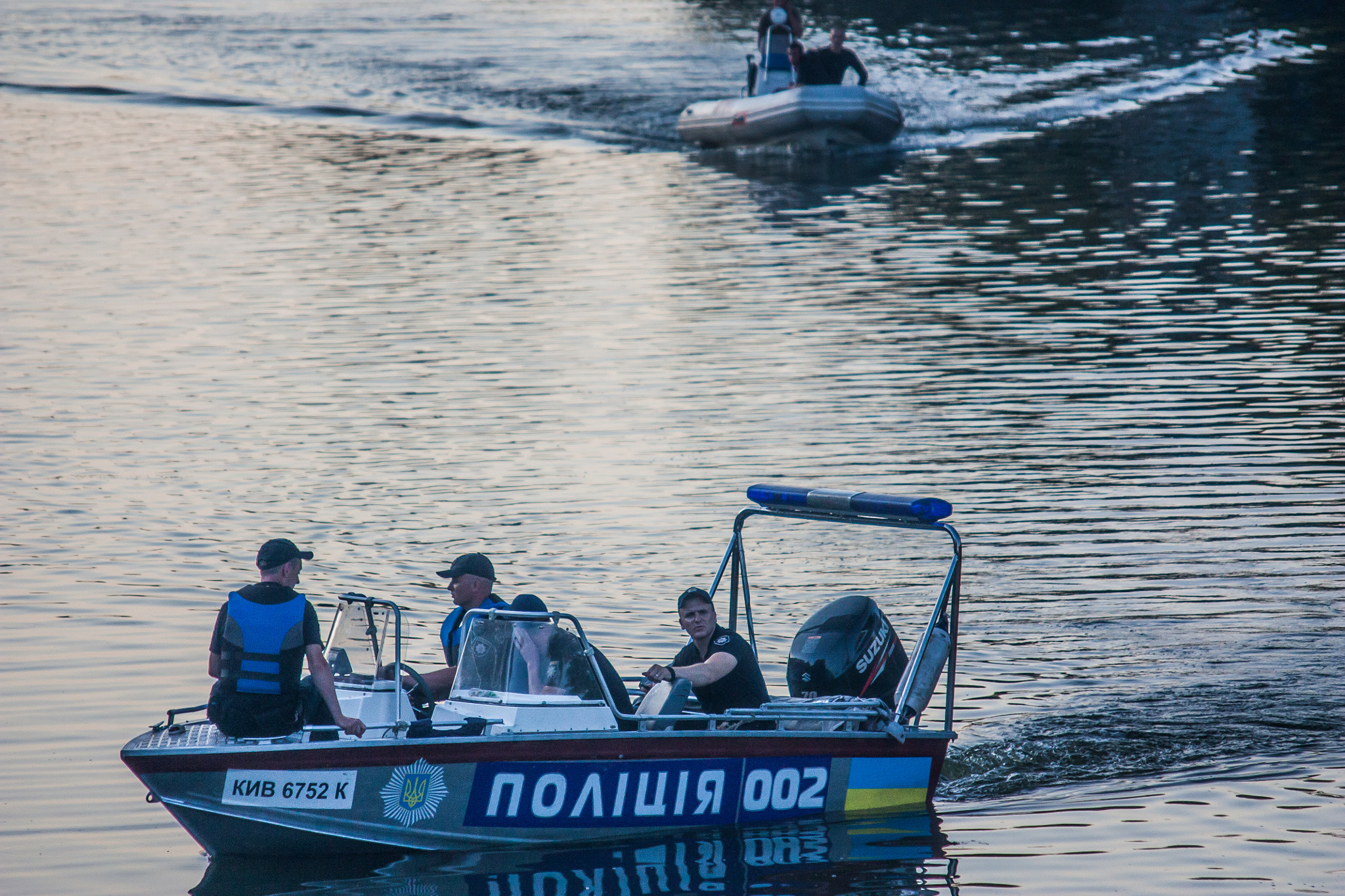 Sigma 50-200mm F4-5.6 DC OS HSM sample photo. Water police photography