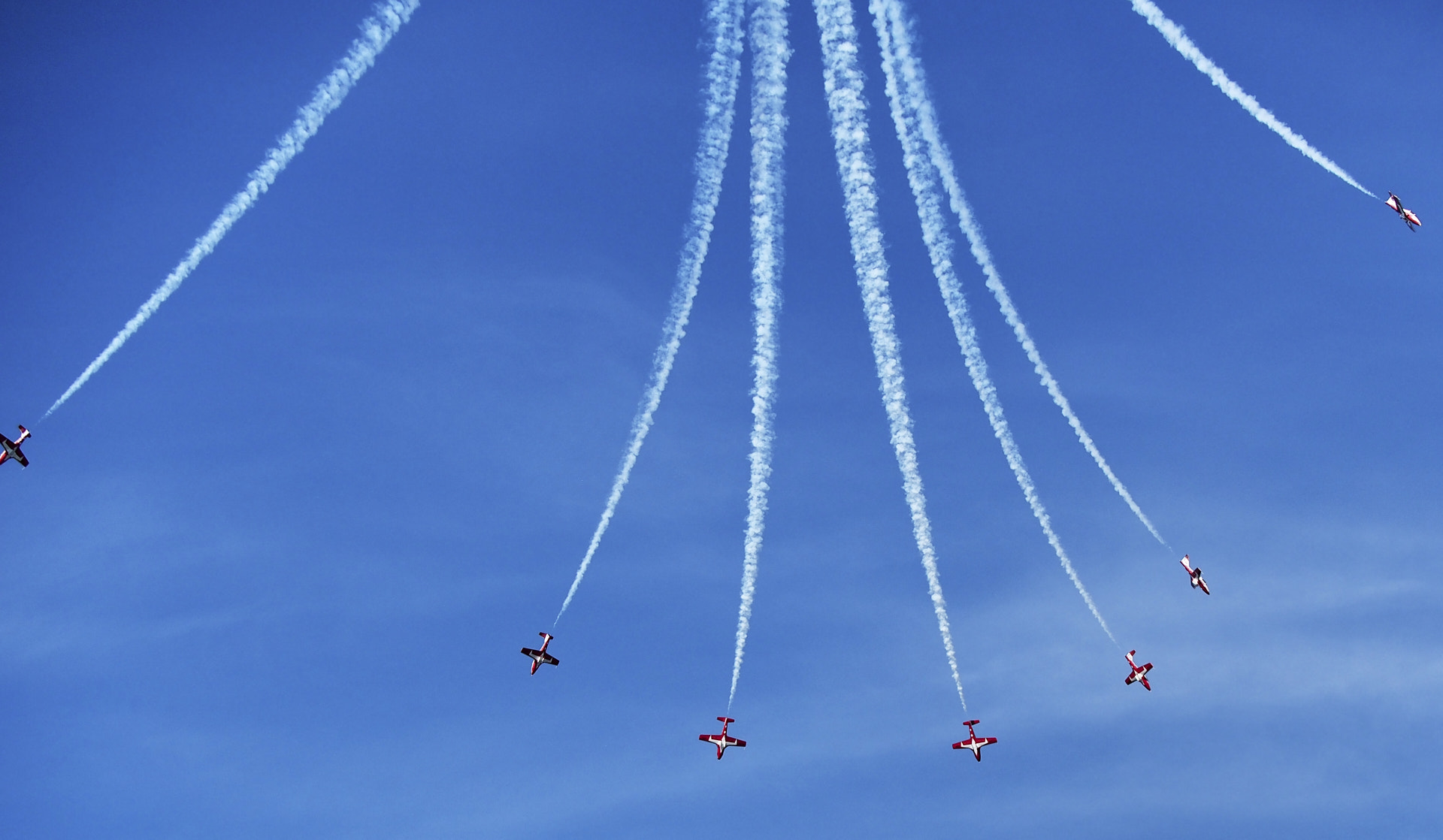 Panasonic Lumix G X Vario 35-100mm F2.8 OIS sample photo. Eaa oshkosh 2016 airshow photography