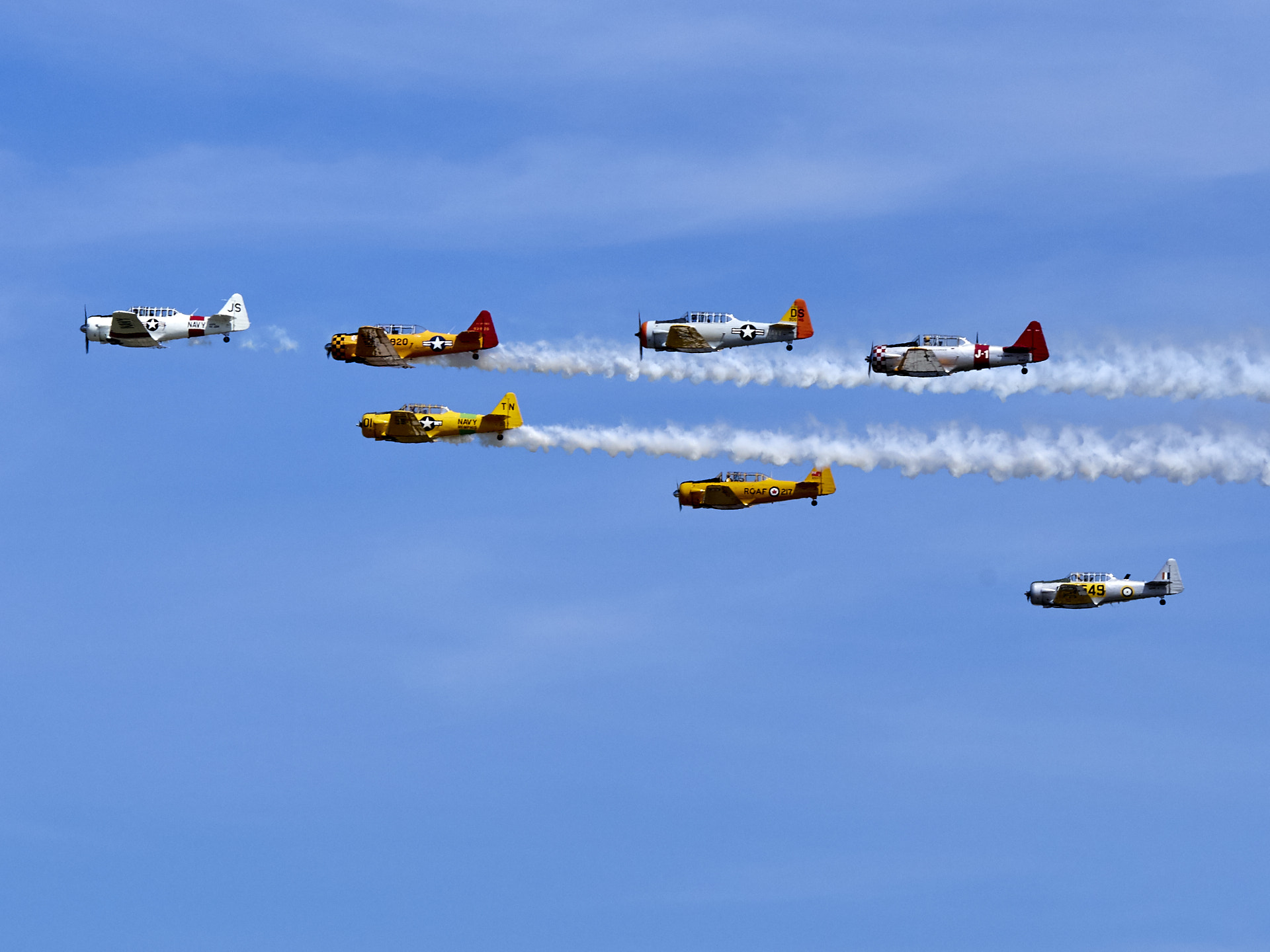 Panasonic Lumix G X Vario 35-100mm F2.8 OIS sample photo. Eaa oshkosh 2016 airshow photography