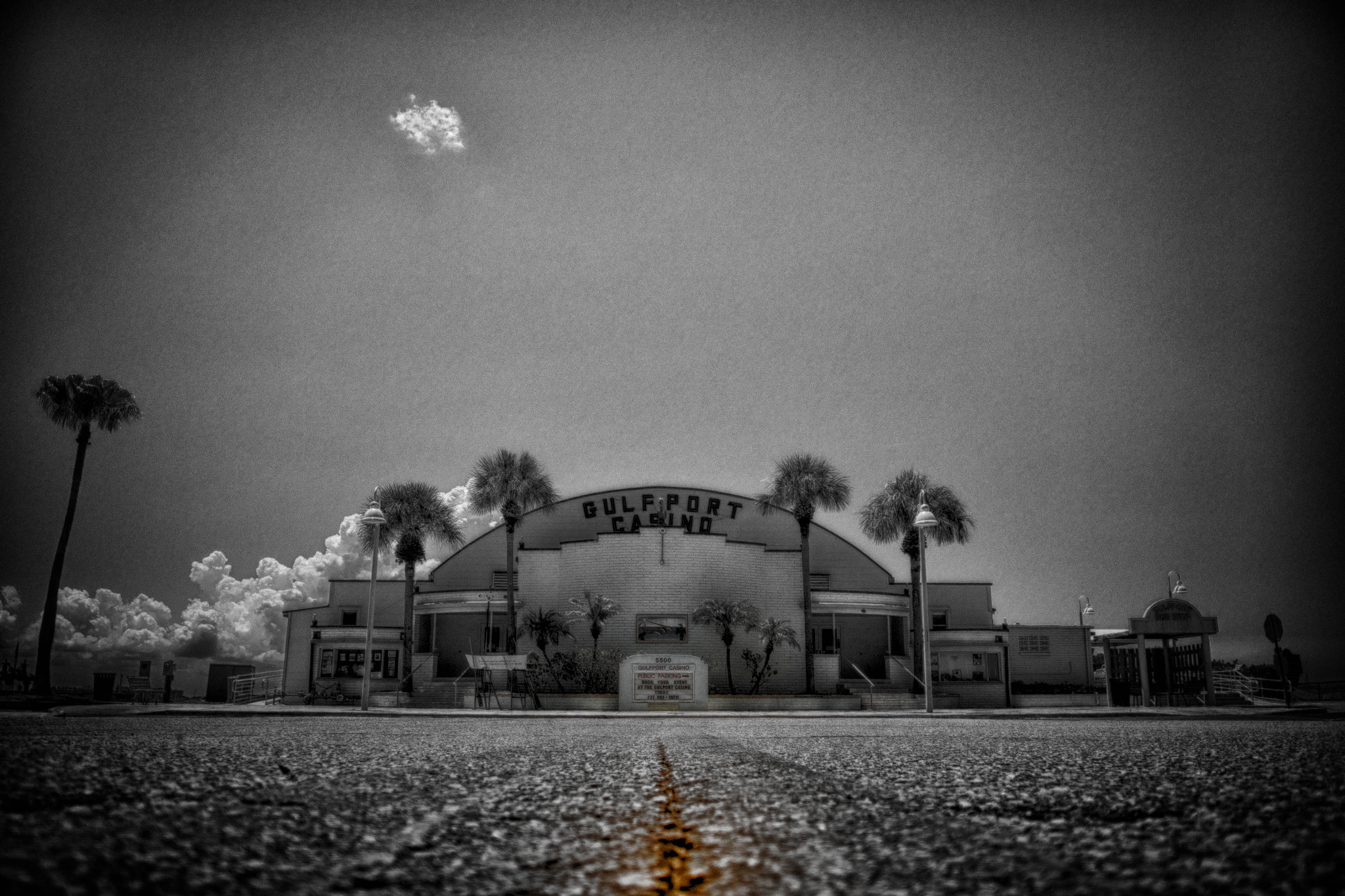 Nikon 1 J3 sample photo. Gulfport casino photography